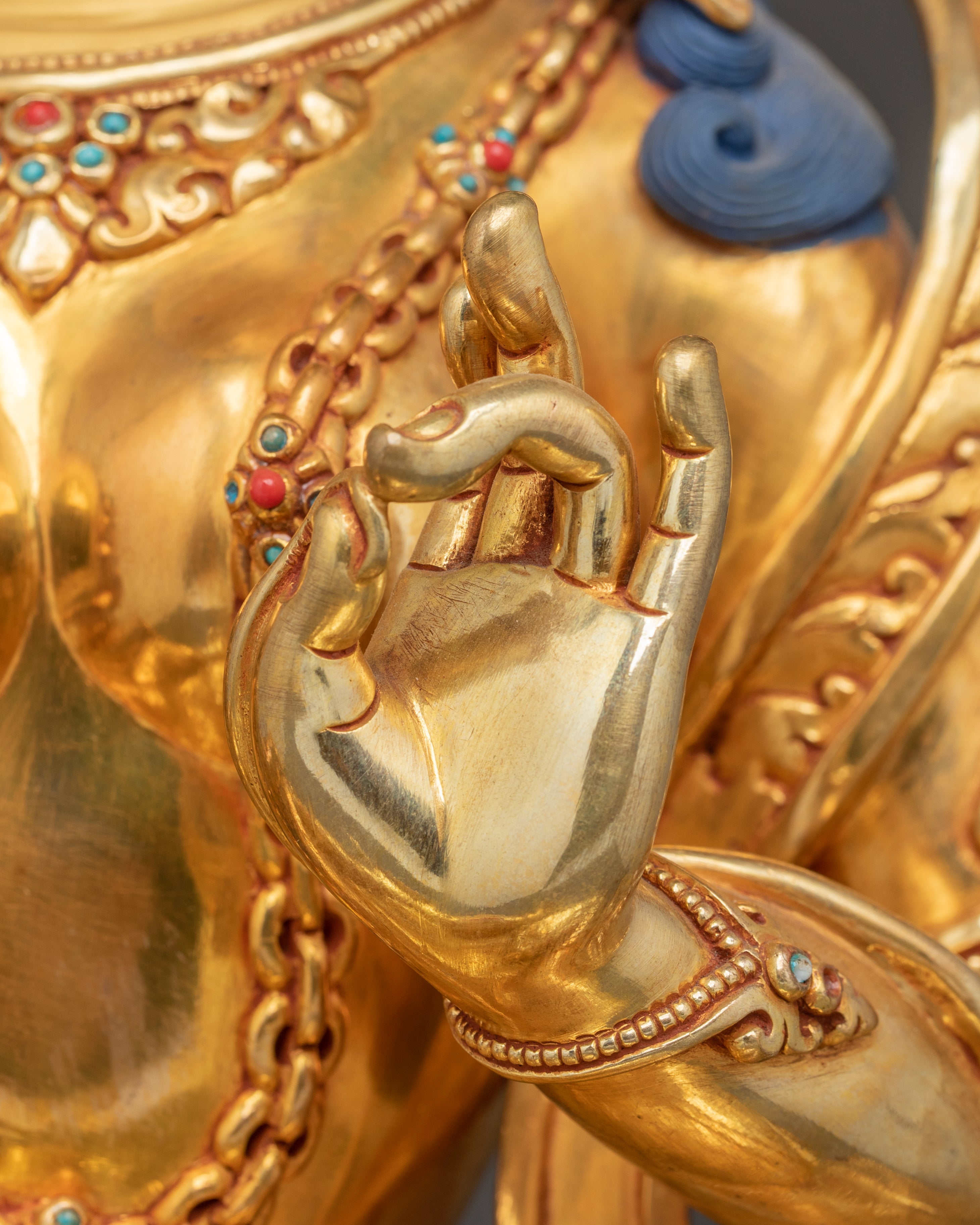 Shyama Tara Statue: Mother of All Buddhas | Traditional Icon of Compassion