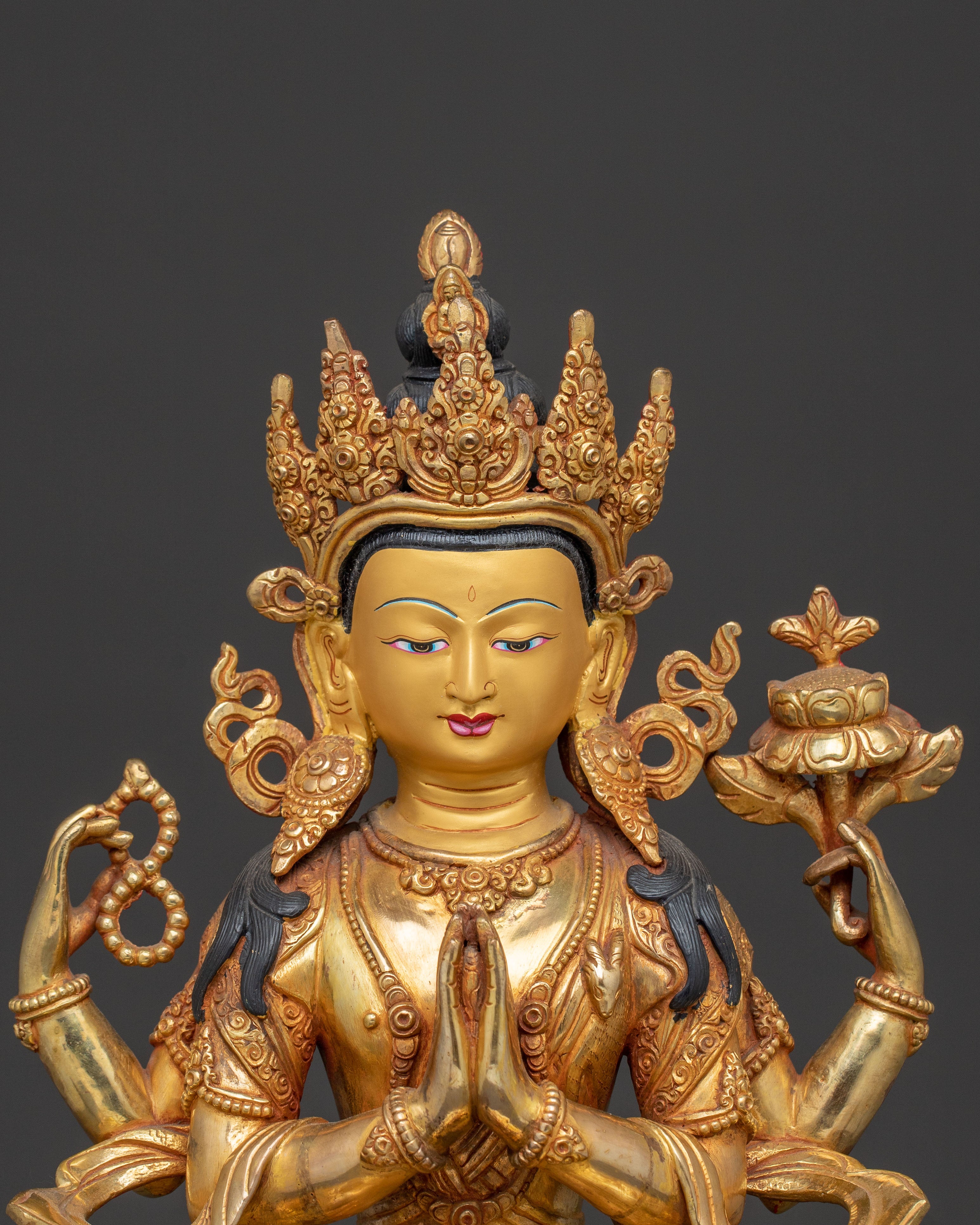 Chenrezig Bodhisattva Blessing Statue – 24K Gold Gilded