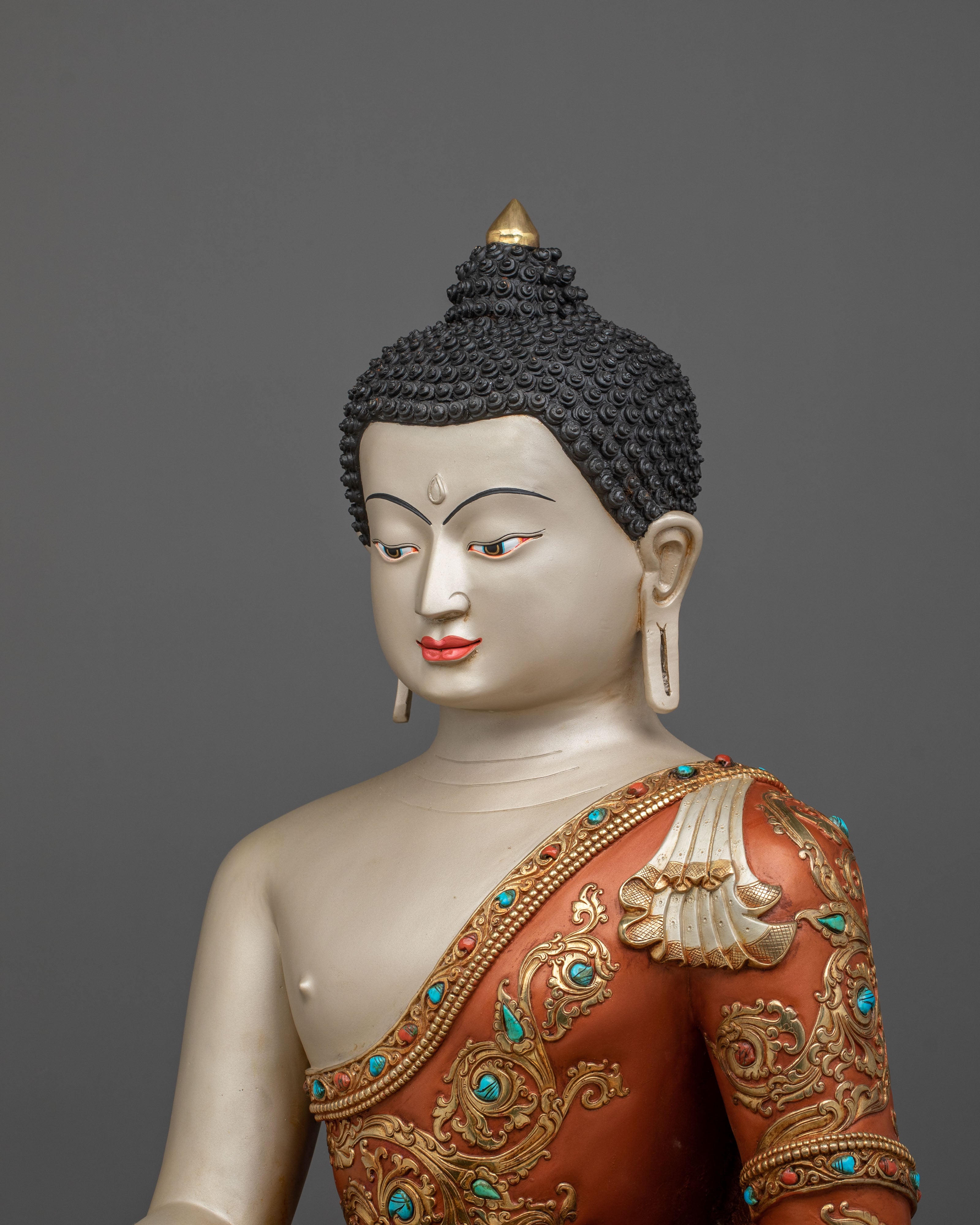 Shakyamuni Buddha Statue: Founder of Dharma