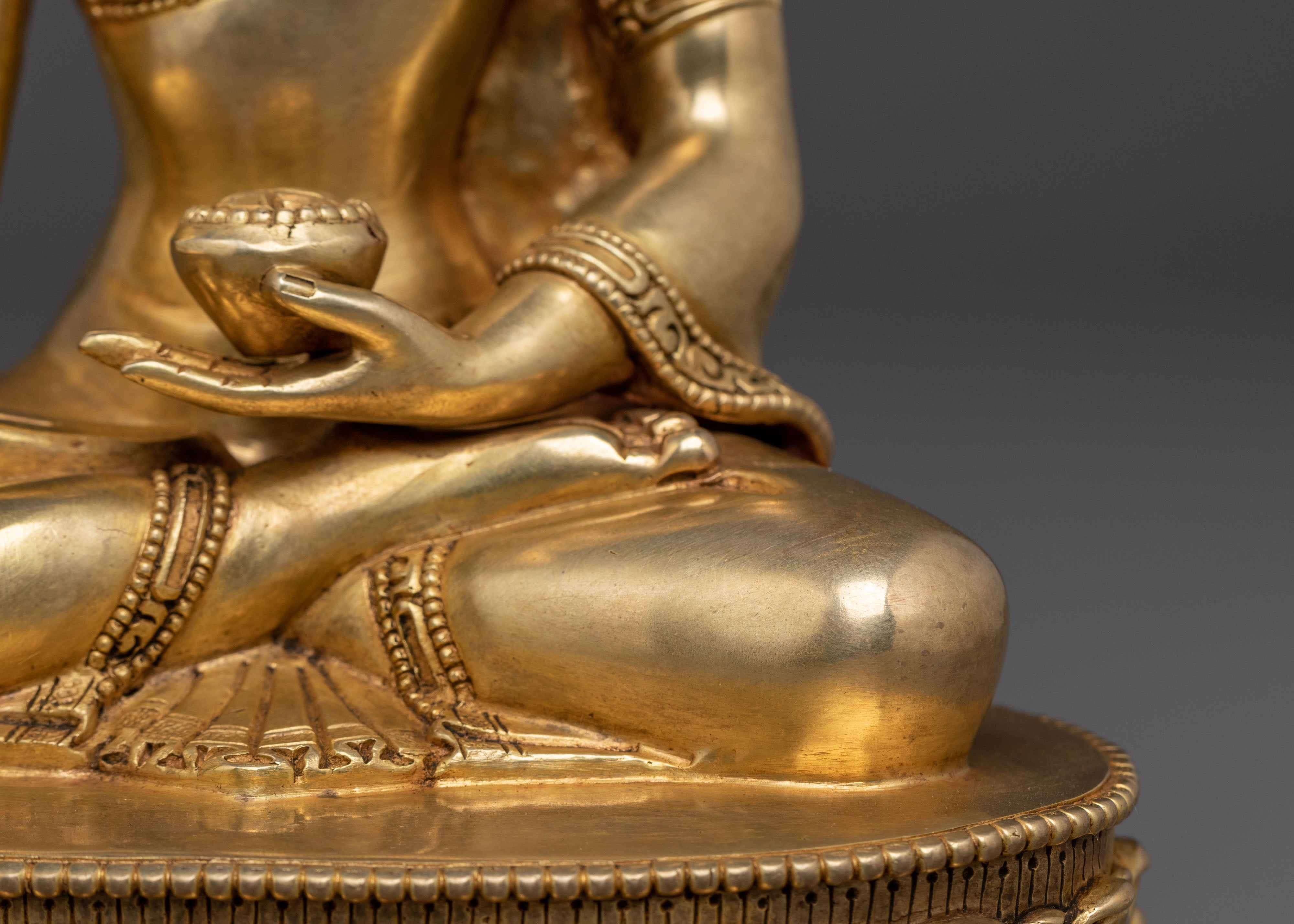 24K Gold Gilded Shakyamuni Buddha Statue: Home Decor