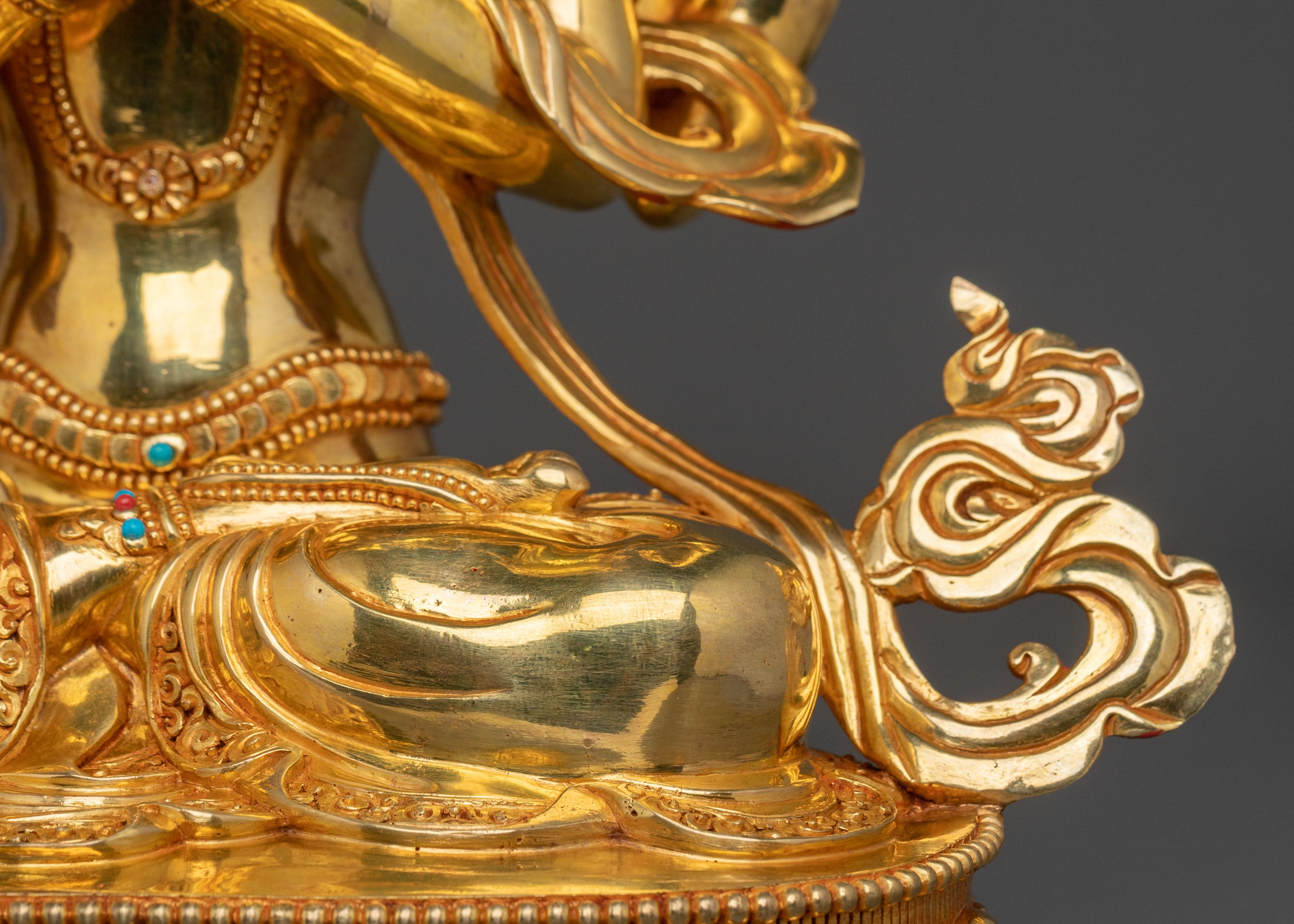 Four Armed Chenrezig Sculpture | Wisdom Icon