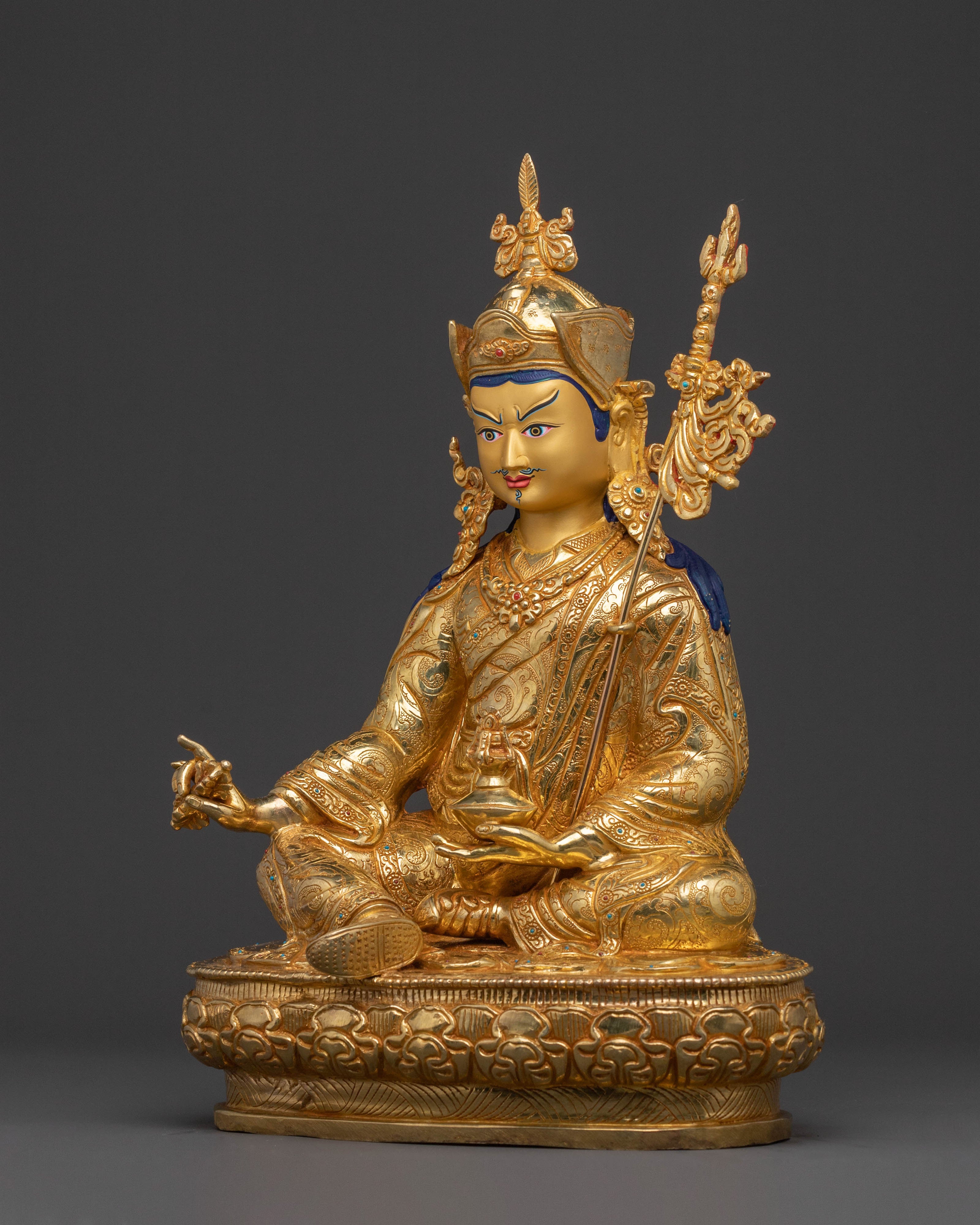 The Lotus Born Guru Rinpoche Statue – Exquisite Gilded Copper Statue
