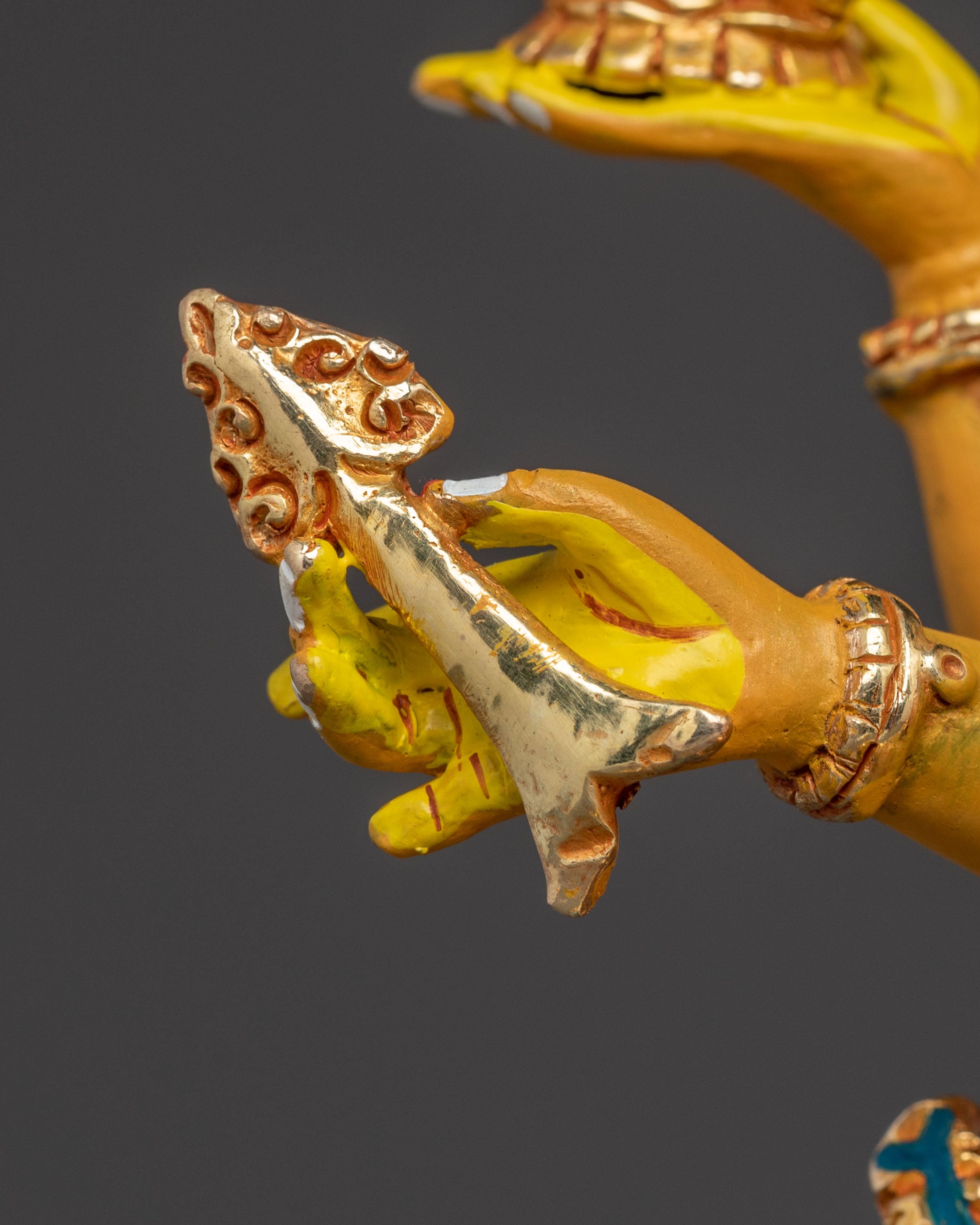 Handcrafted Namgyalma Statue on Throne: Divine Elegance