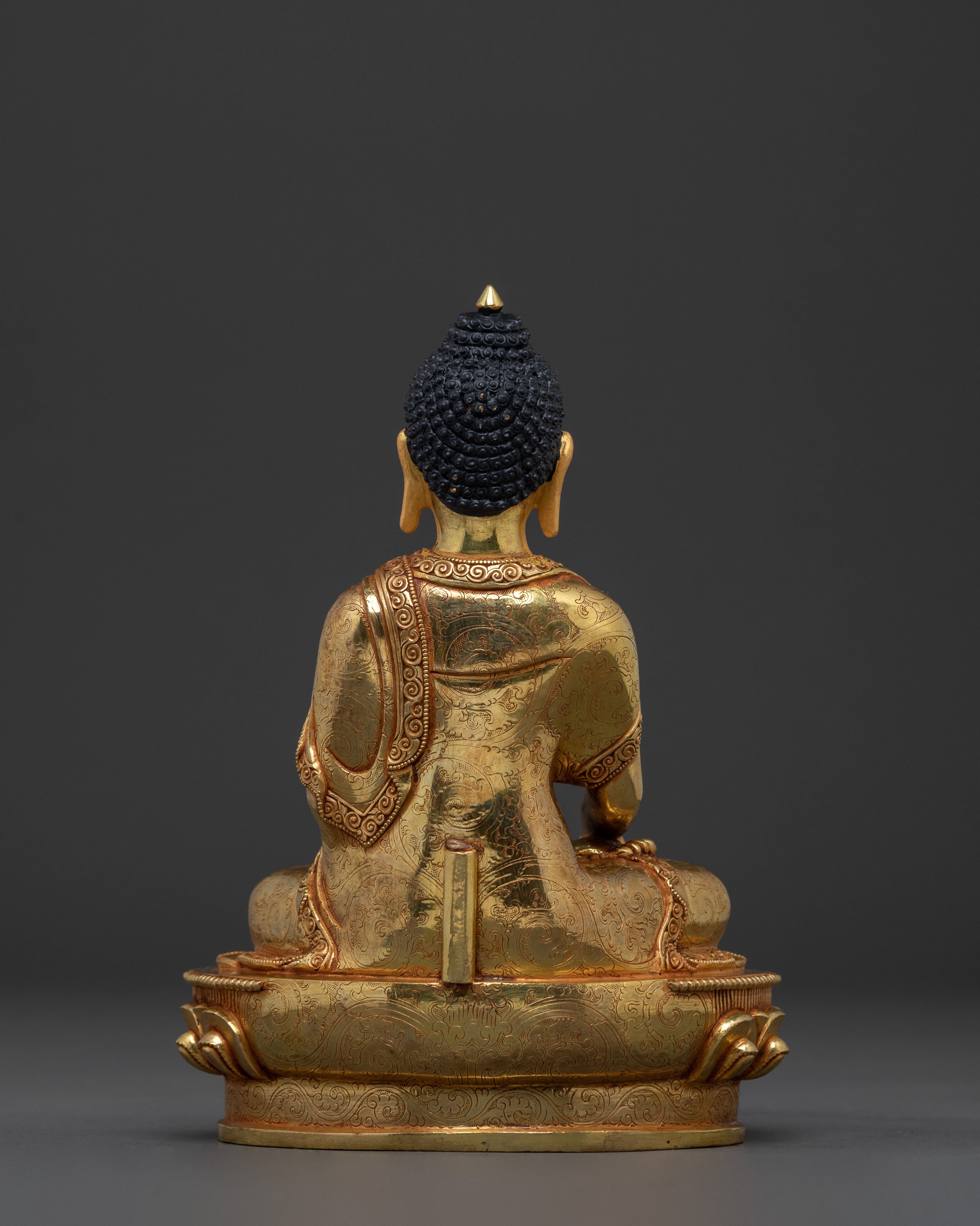 Shakyamuni Buddha Spiritual Altar Statue – Handcrafted & Gold Gilded