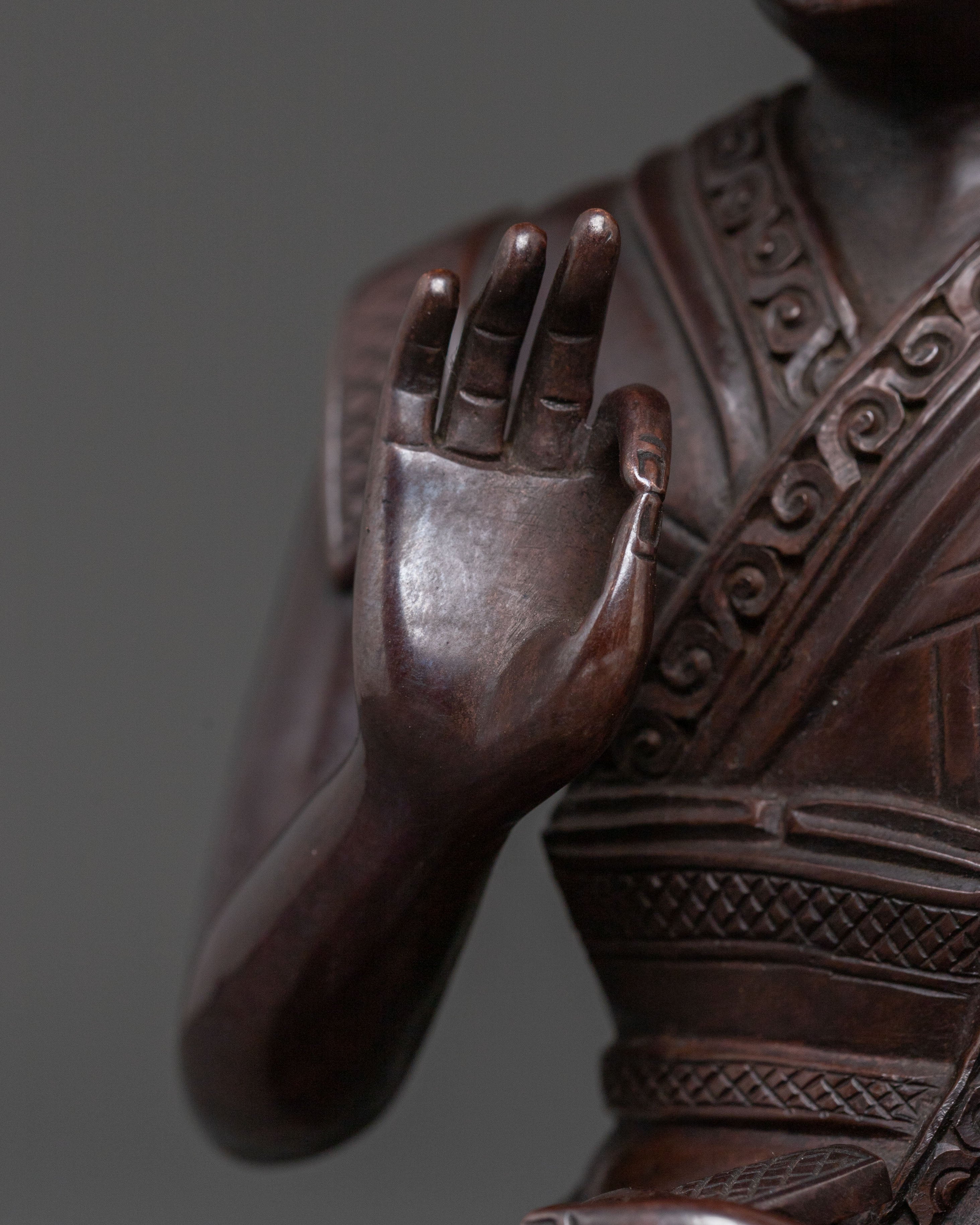 8th Karmapa Spiritual Statue | Symbol of Compassion