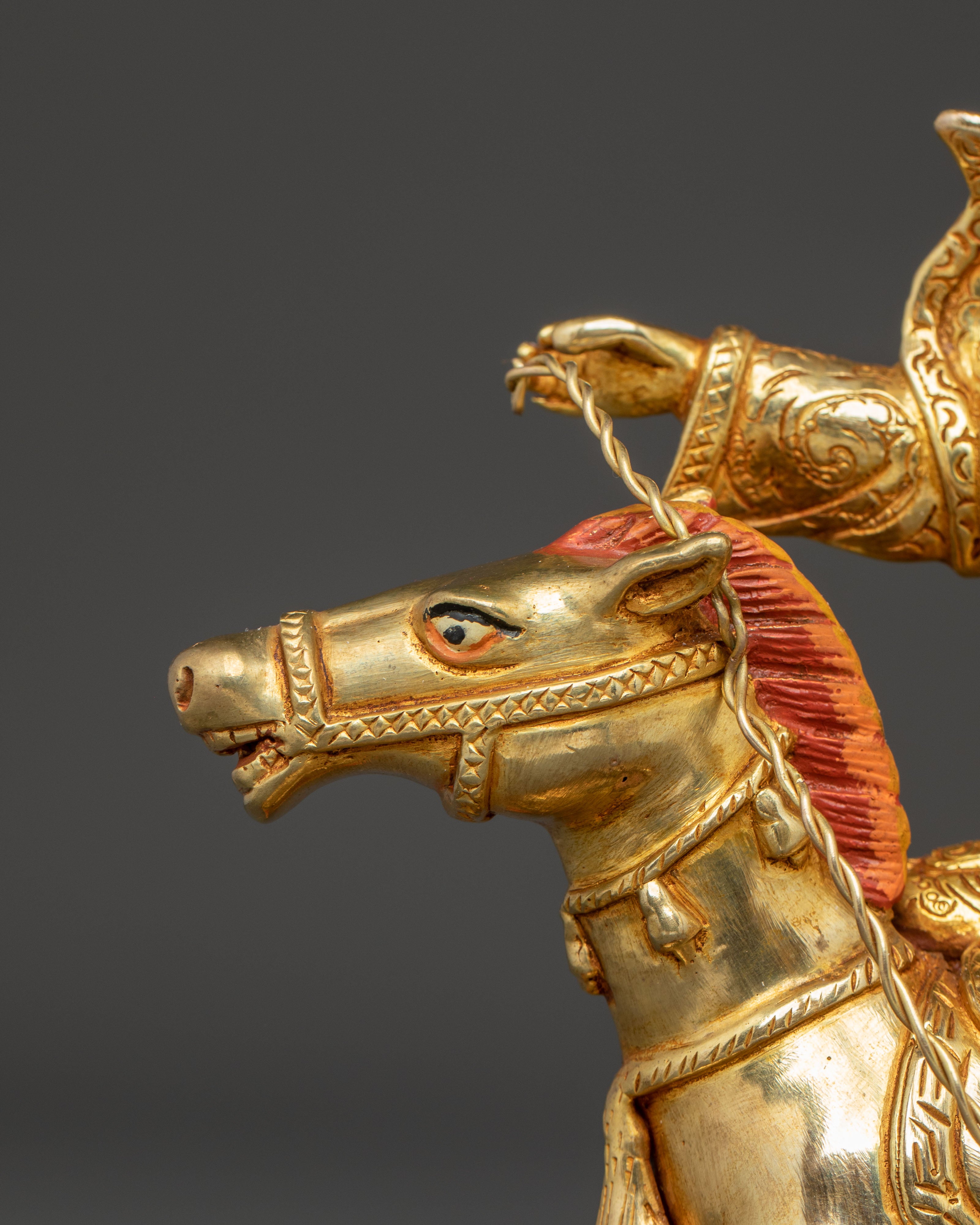 Chimar Mahakala Statue: Powerful Protector