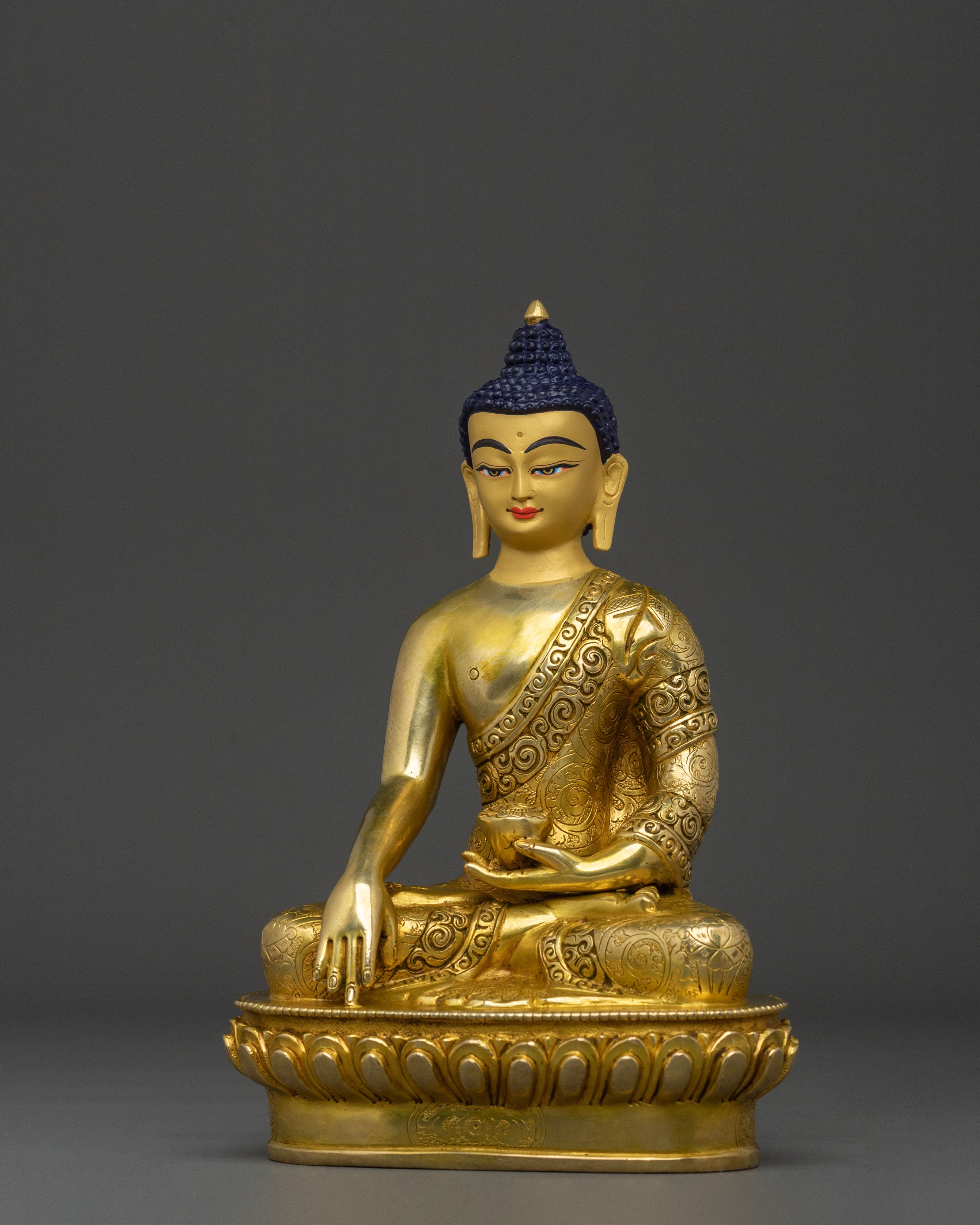 Shakyamuni Buddha Vajrayana Sacred Figure | Symbol of Enlightenment
