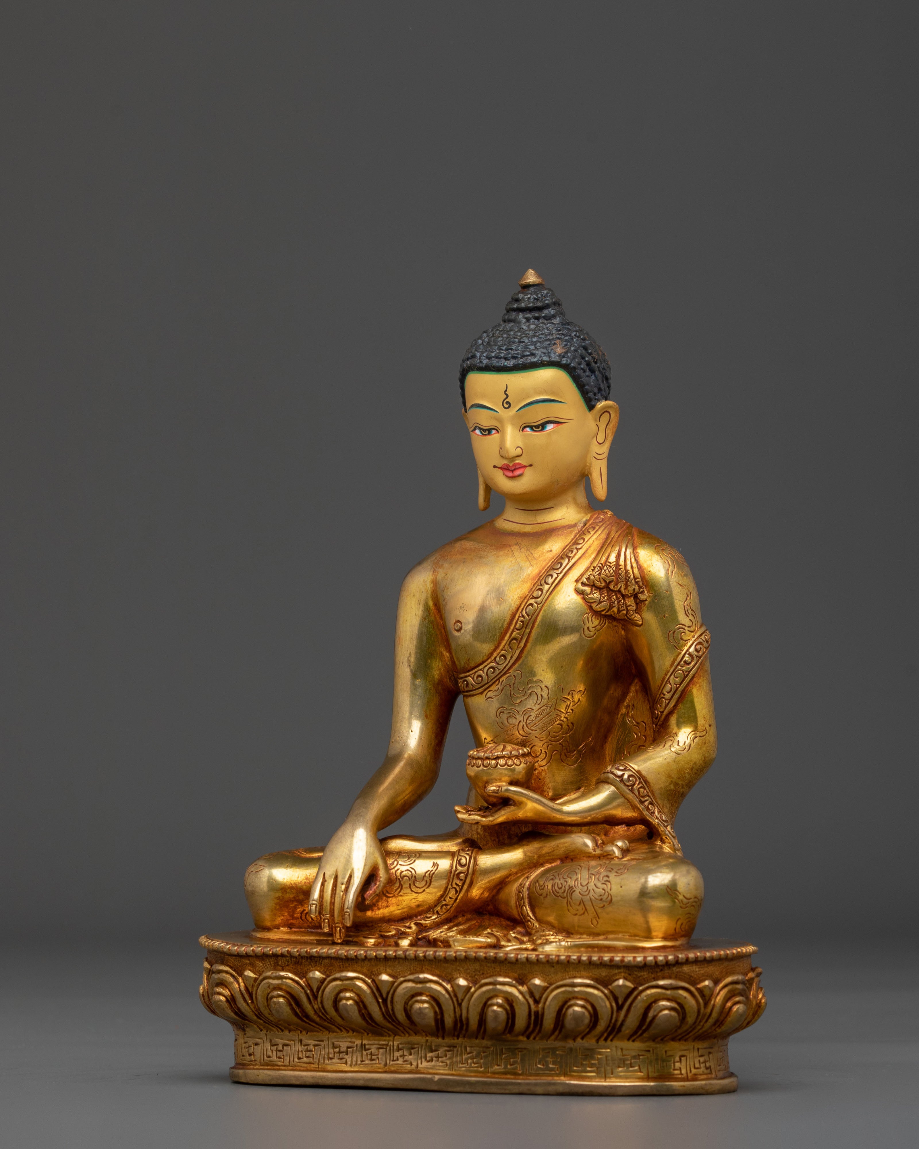 Shakyamuni Buddha Meditation Statue: Enlightened Teacher of Dharma