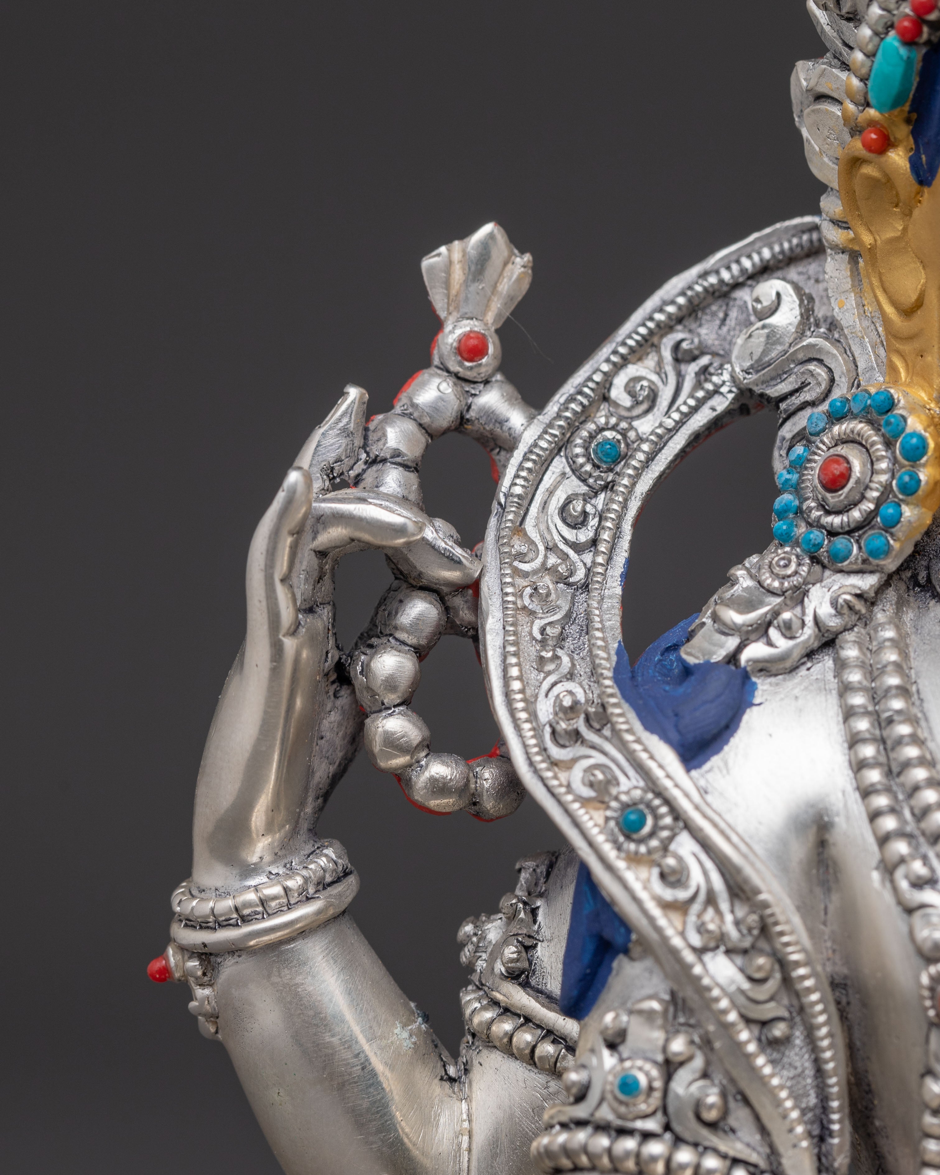 Silver Chenrezig Statue: Bodhisattva of Compassion