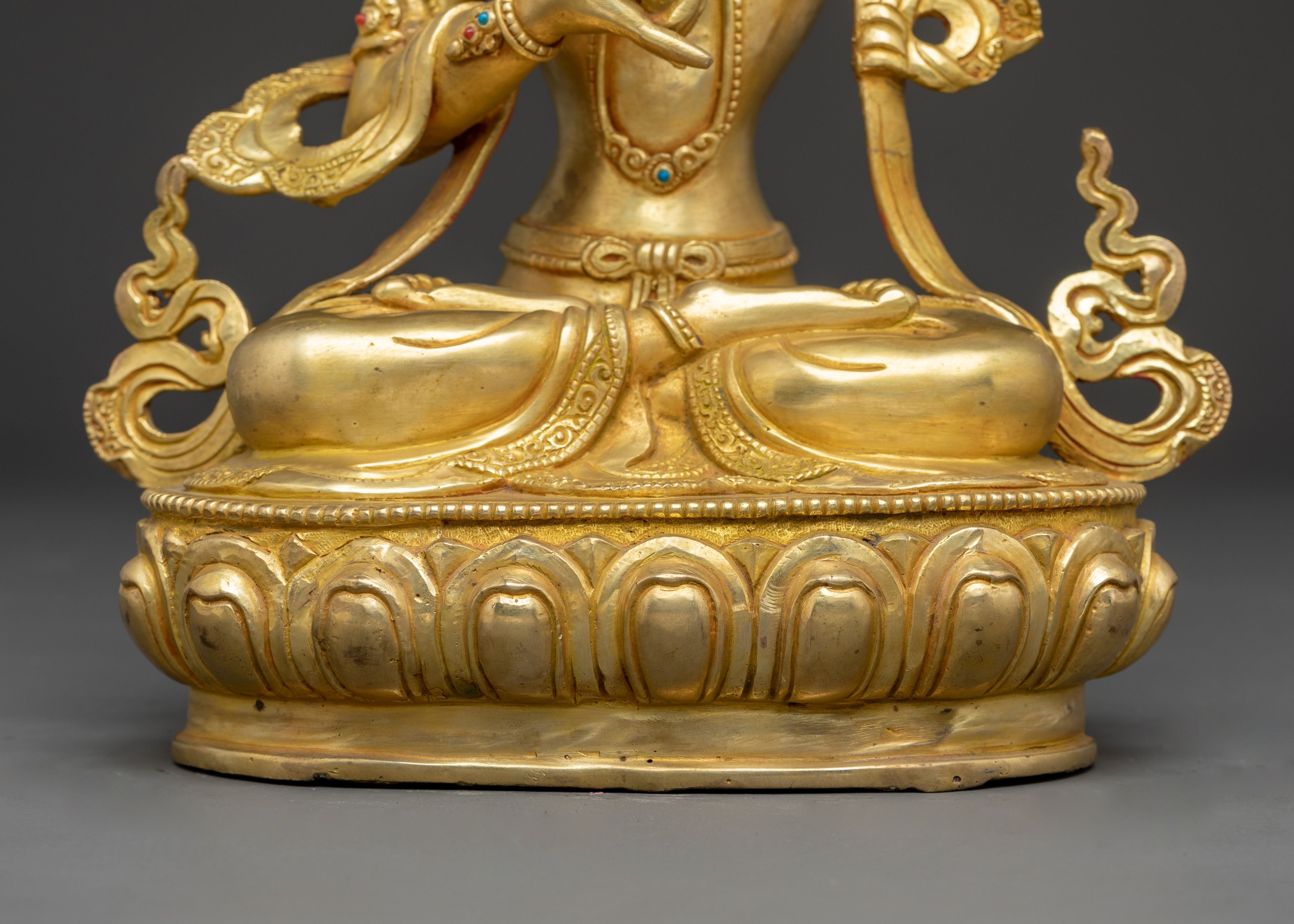 Sherpa Chamma Statue : Mother of All Conquerors