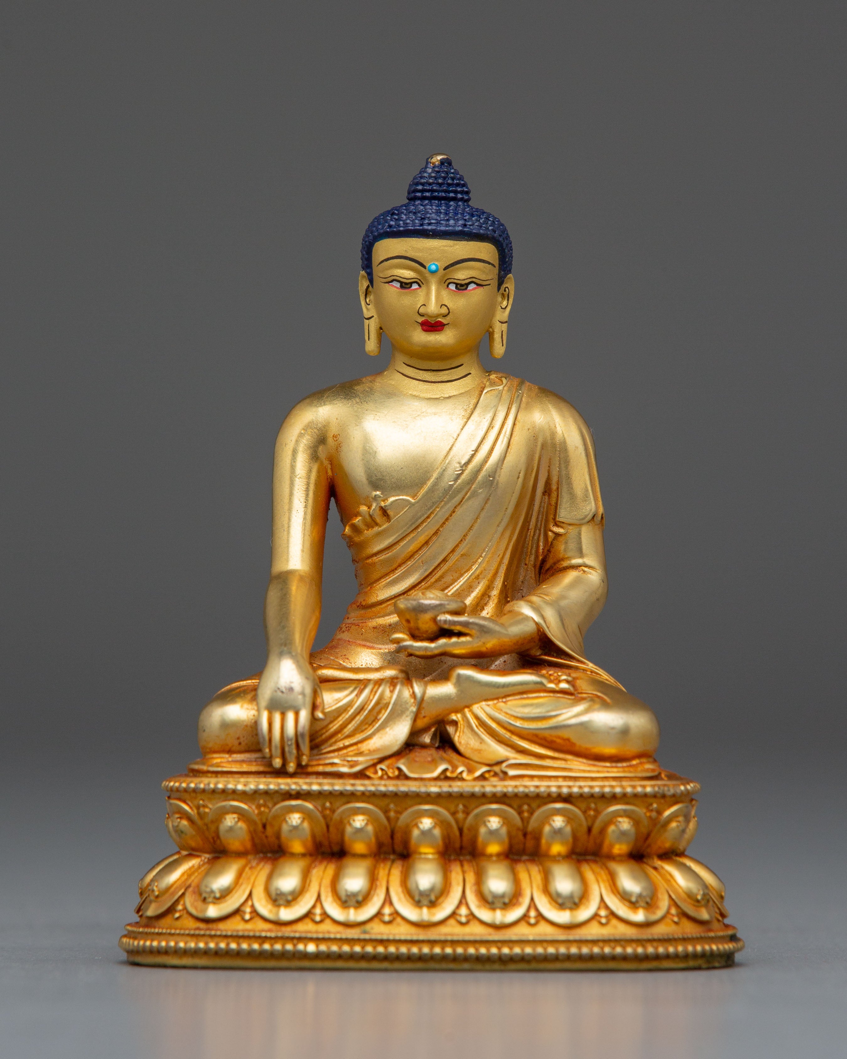 Machine-Made Buddha Shakyamuni Golden Statue