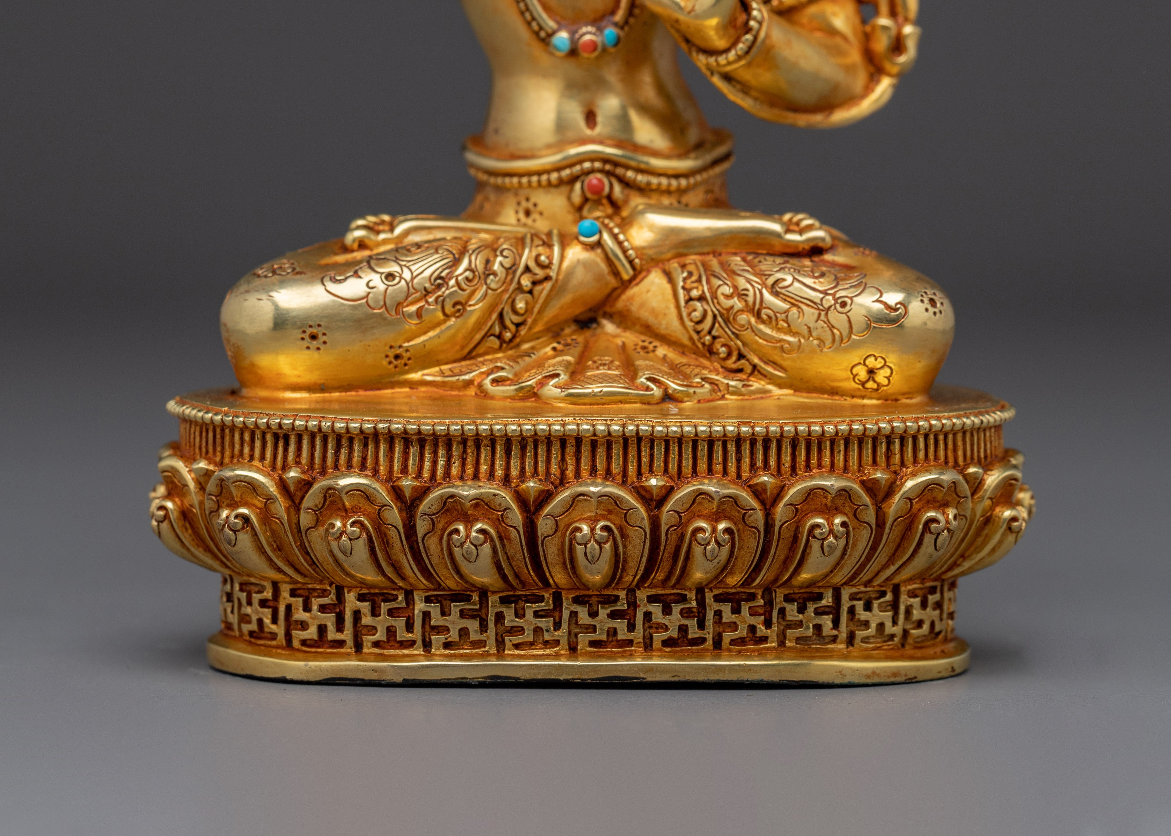 Dharma Sword Bodhisattva Manjushri | Gold Gilded Statue