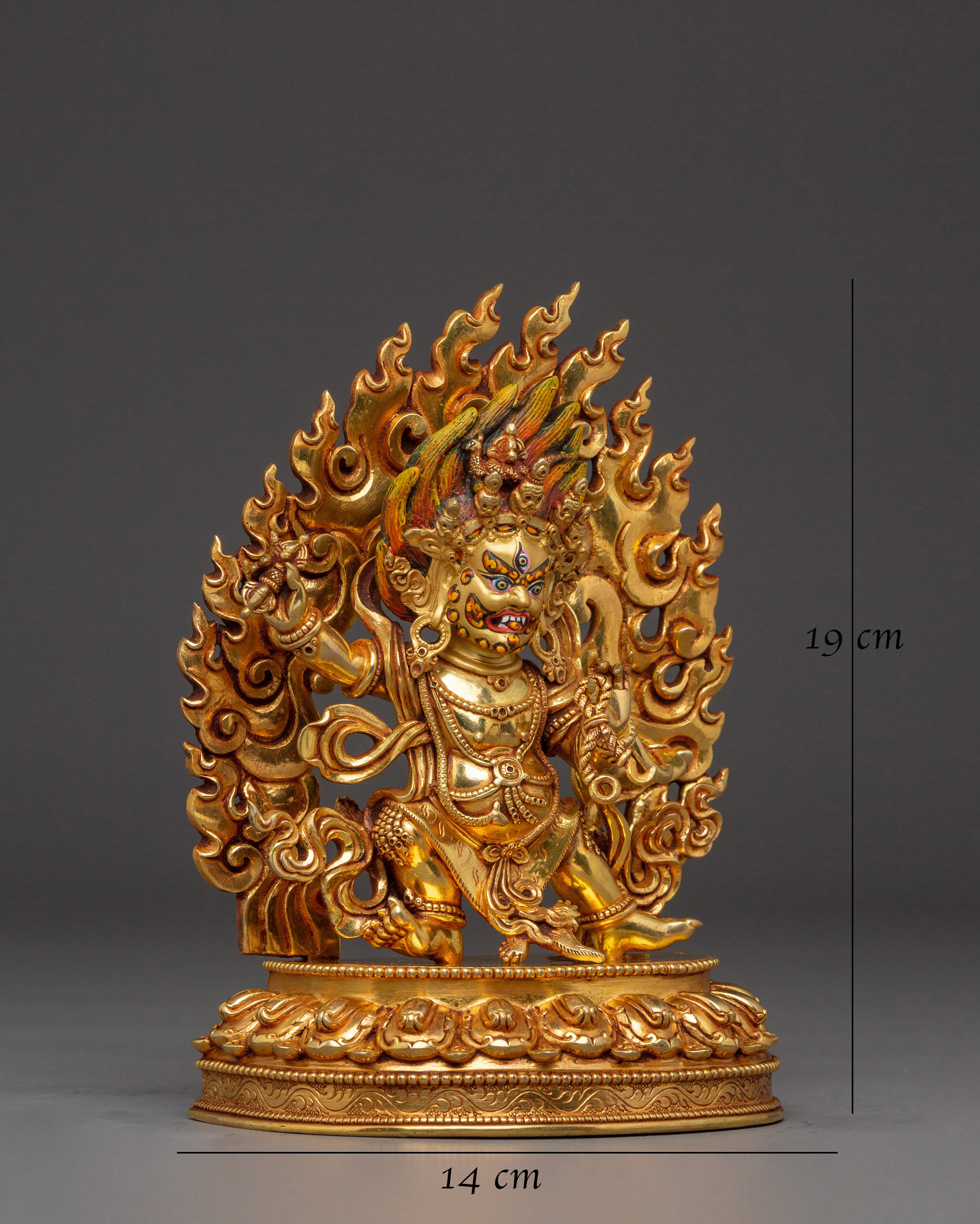 gold-gilded-vajrapani-statue