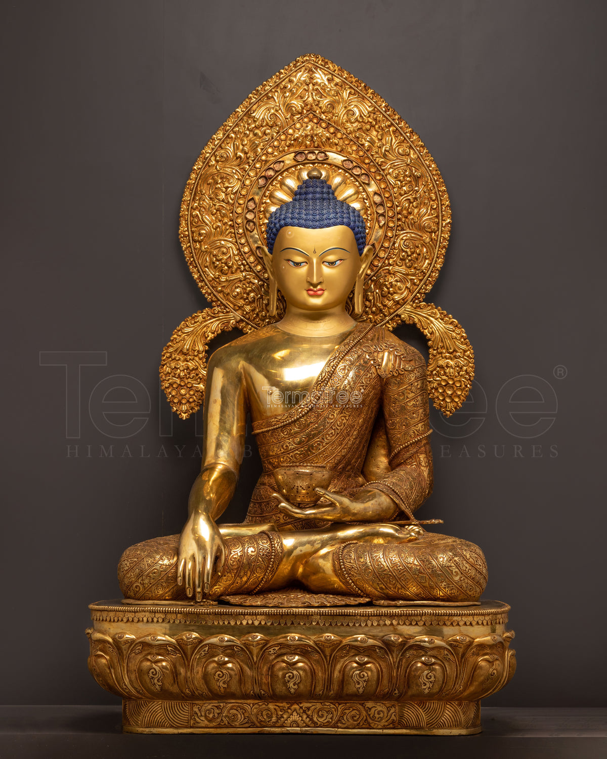 Shakyamuni Buddha Copper Sculpture | Exquisite 24K Gilded Art