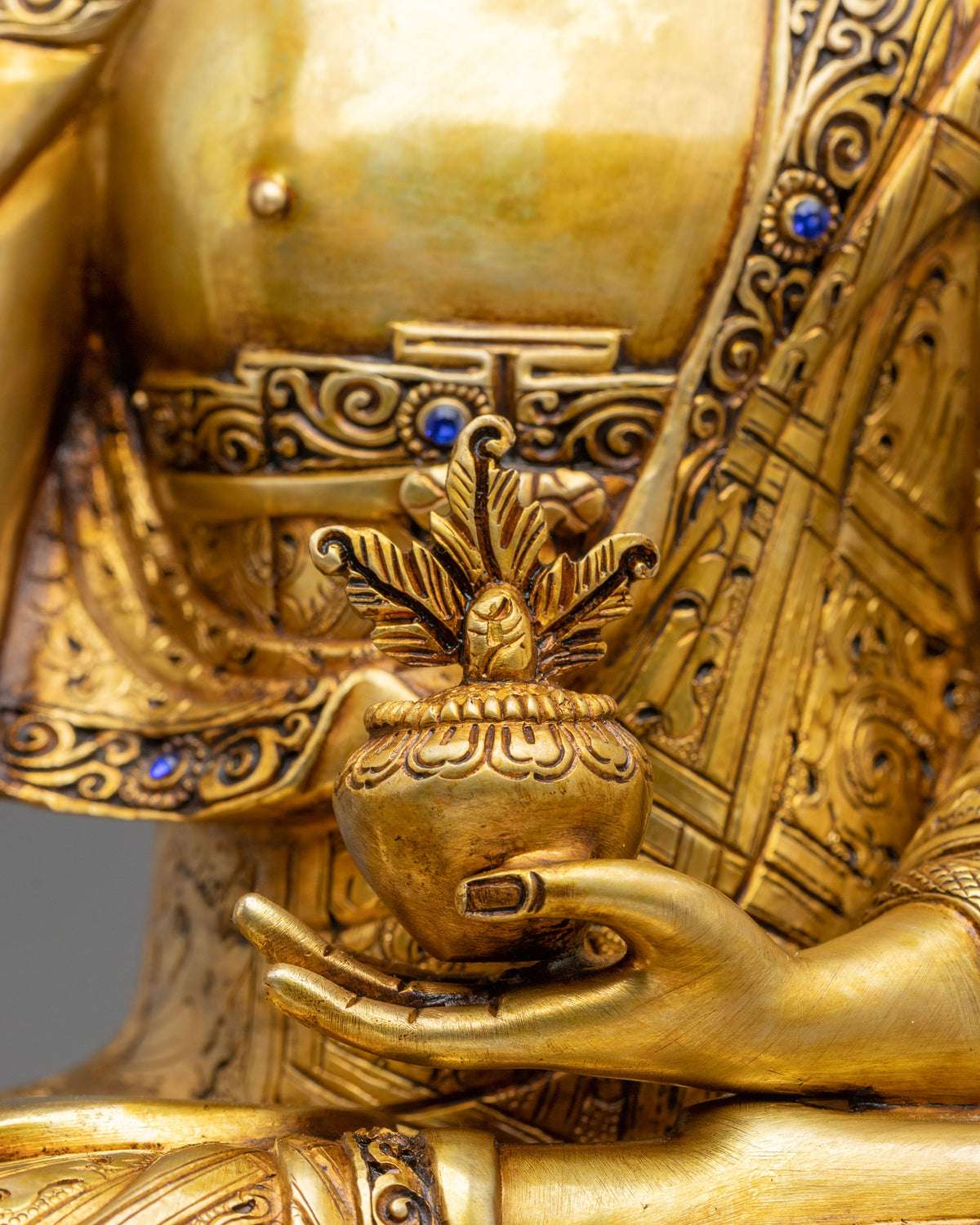 Bhaisajyaguru Statue | The Radiance of Healing Wisdom