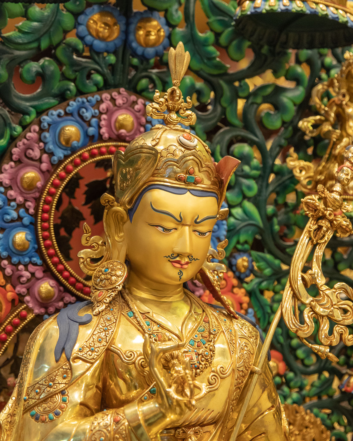 Guru Rinpoche with Eight Manifestation Statue Set