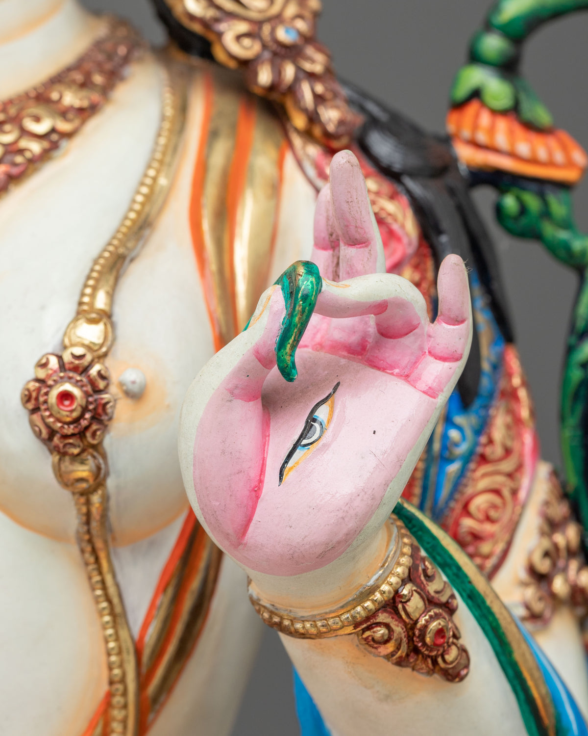 White Tara Statue: Buddhist Deity of Compassion and Longevity