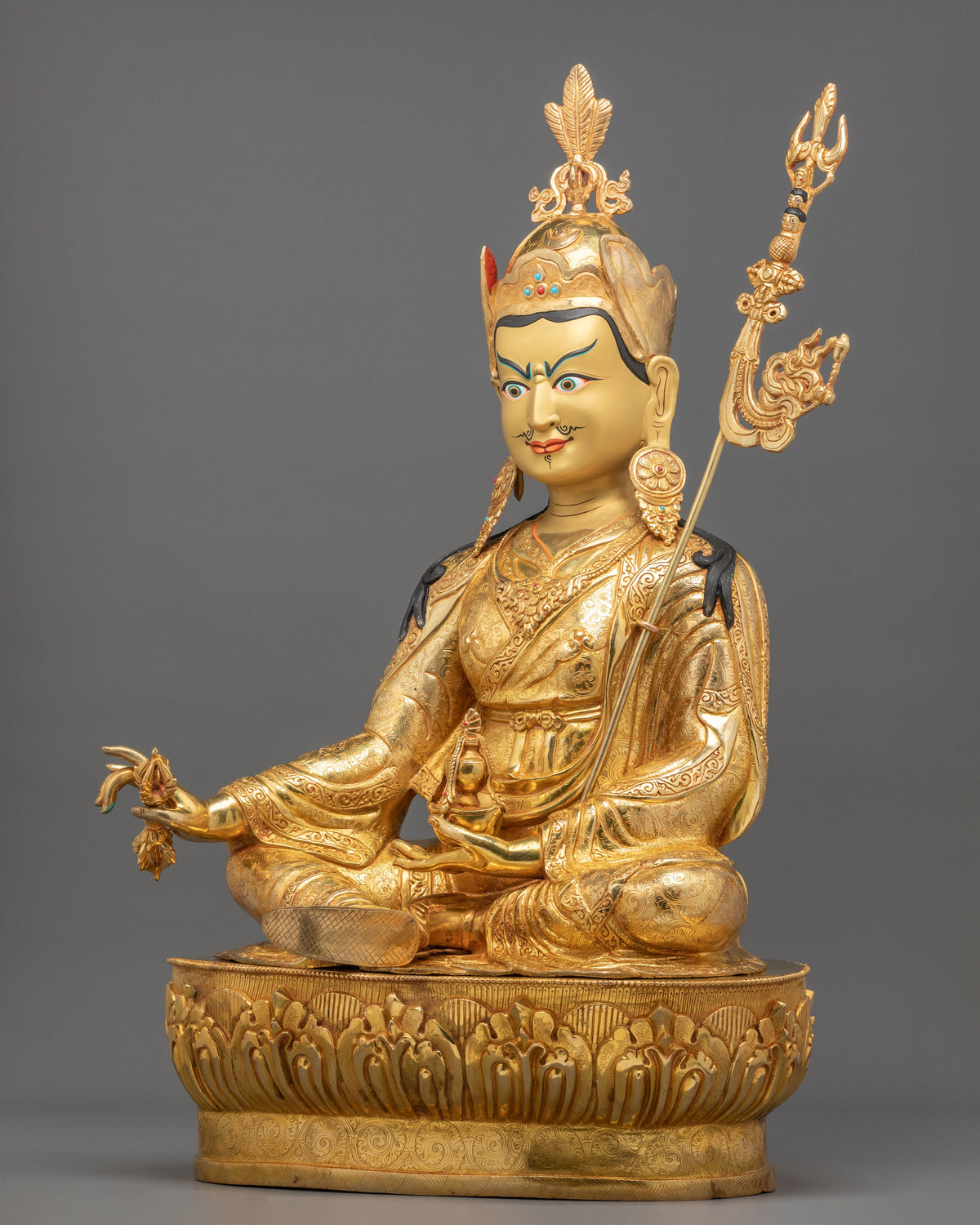Guru Rinpoche Spiritual Statue | Lotus Born Master of Vajrayana Buddhism