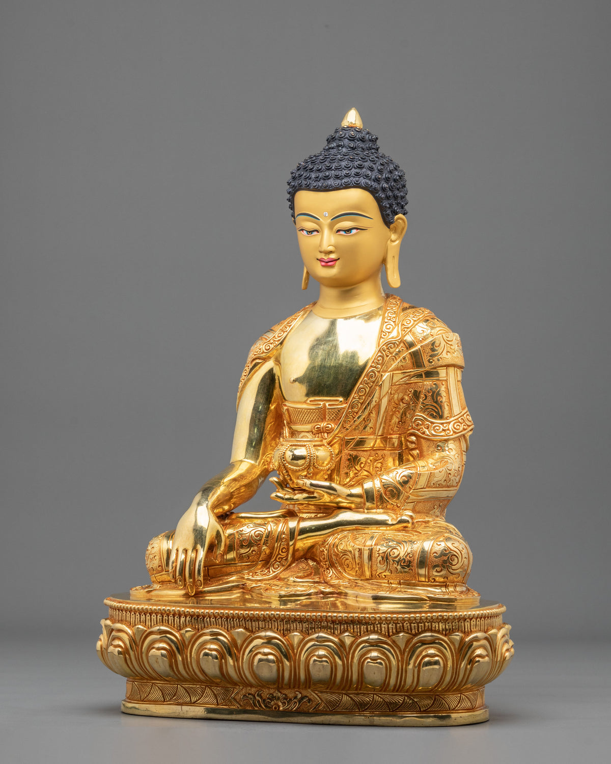 Shakyamuni Buddha Statue | The Presence of Awakening