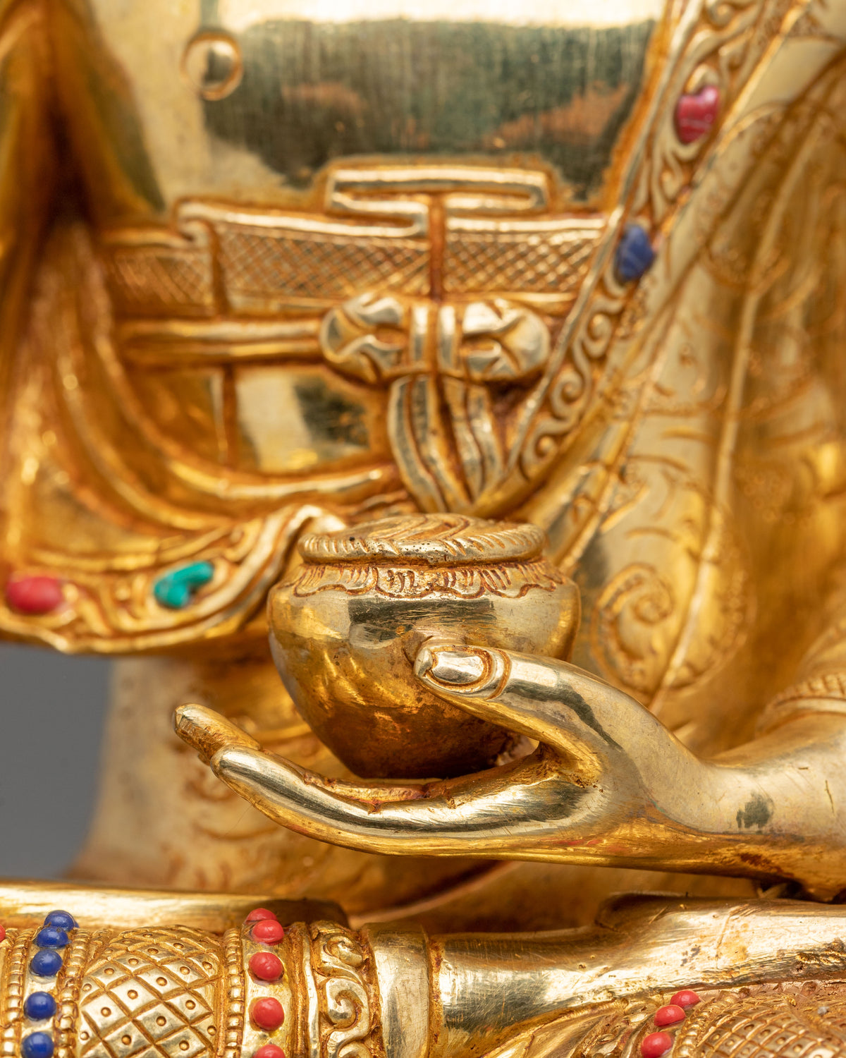 Shakyamuni Buddha Statue | The Majesty of Enlightenment