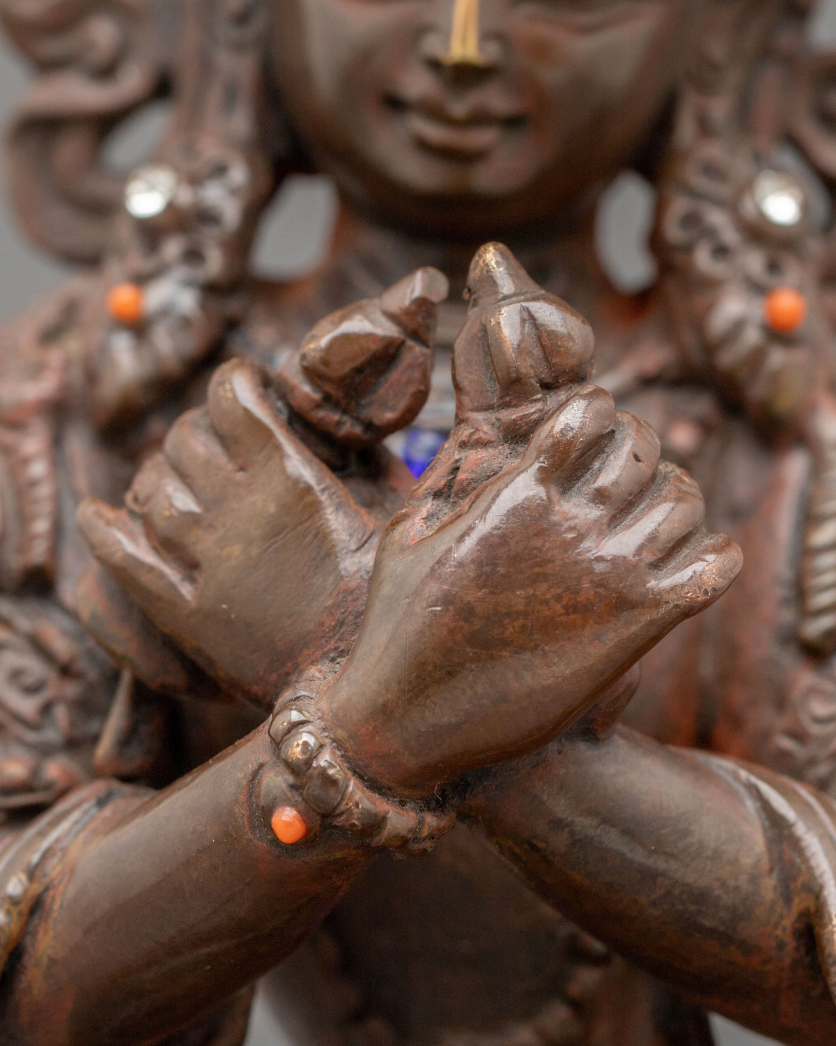 Vajradhara Statue: Embodiment of Primordial Wisdom