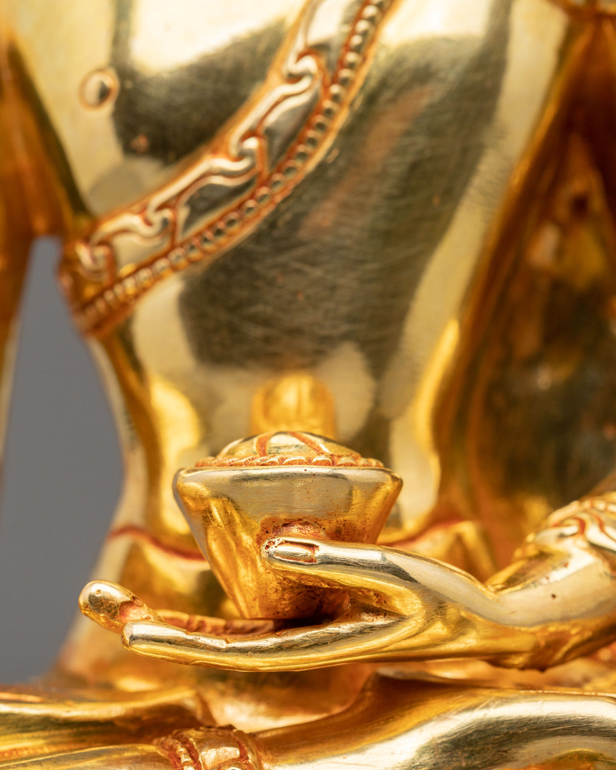 Shakyamuni Buddha Statue for Decoration | Symbol of Peace and Awakening