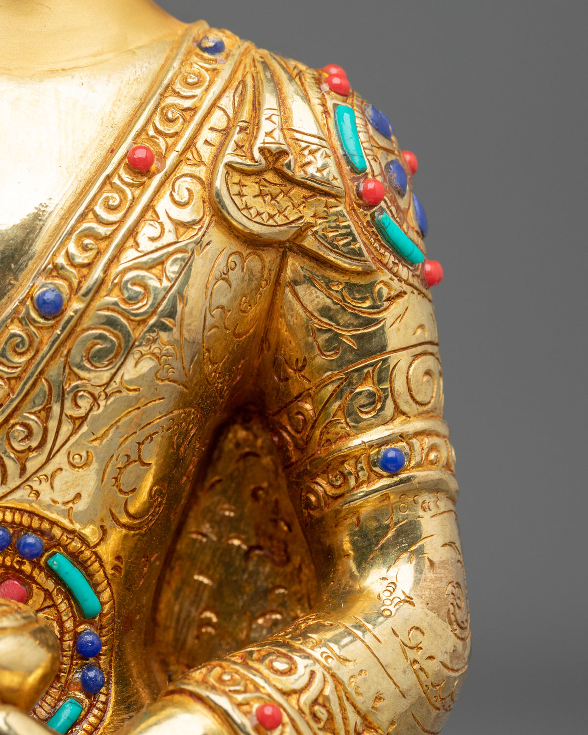 Shakyamuni Buddha Statue | The Supreme Elegance of Enlightened Wisdom