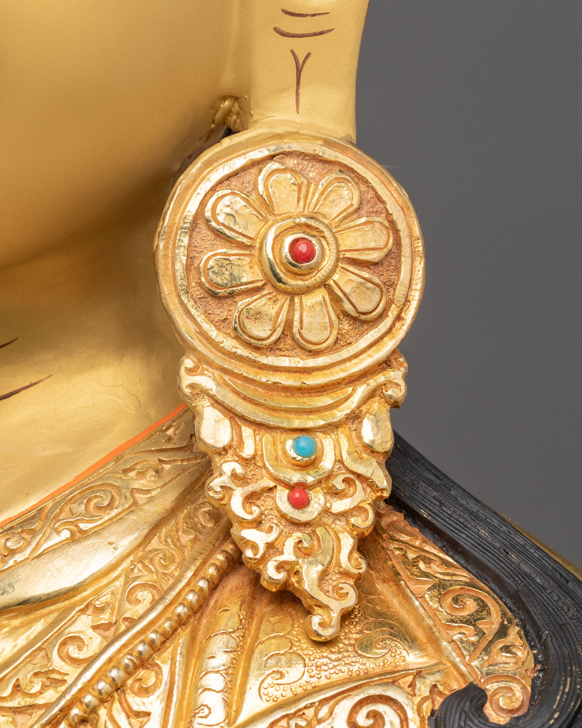 Guru Rinpoche Spiritual Statue | Lotus Born Master of Vajrayana Buddhism