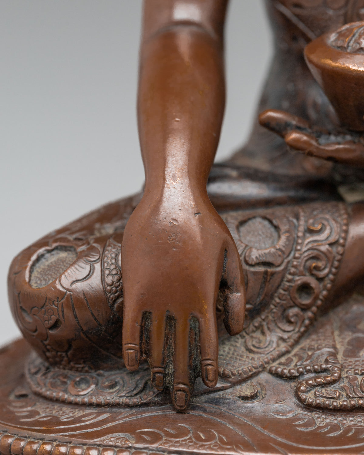 Shakyamuni Buddha Guide to Enlightenment Statue