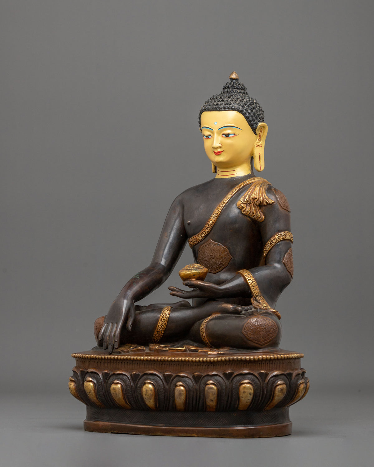 Shakyamuni Buddha Statue | Enlightened Figurine