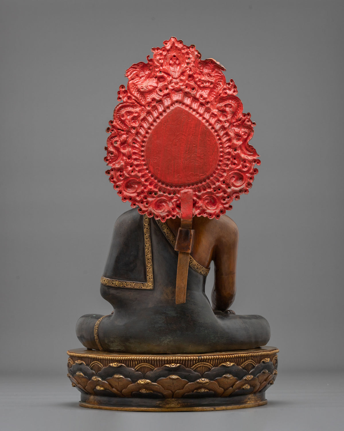 Shakyamuni Buddha Sculpture of Divine Enlightenment