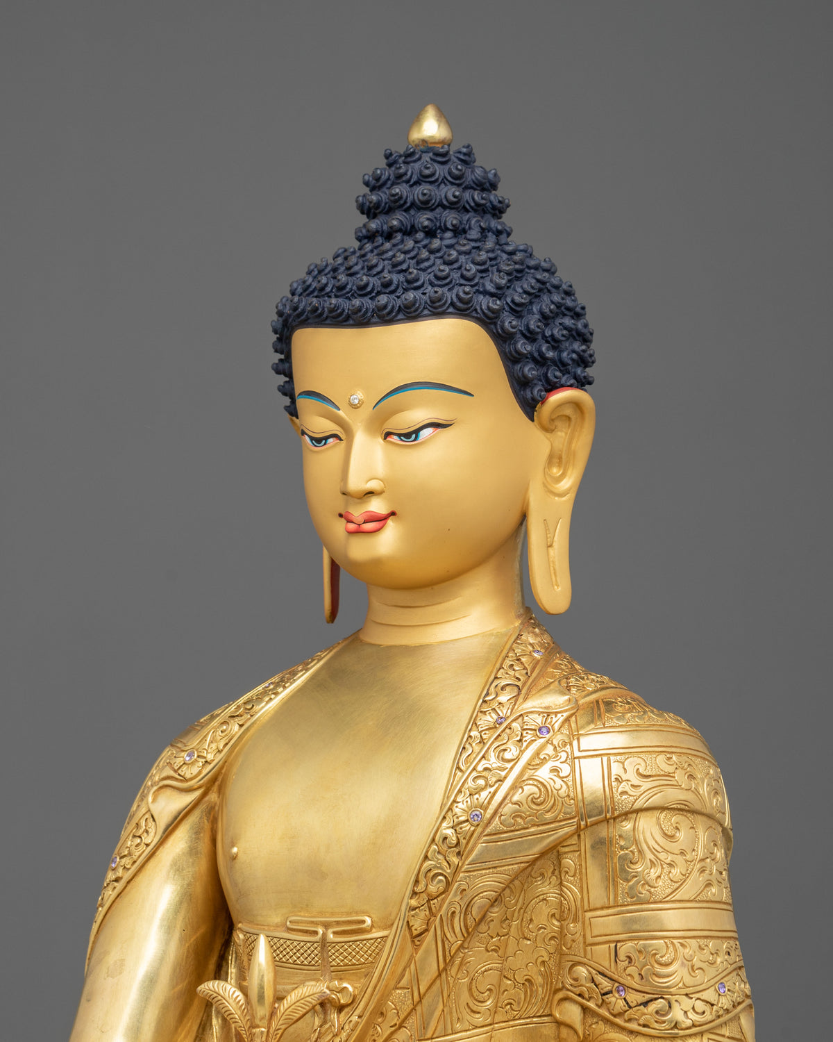 Medicine Buddha Statue for Meditation: Altar Decoration