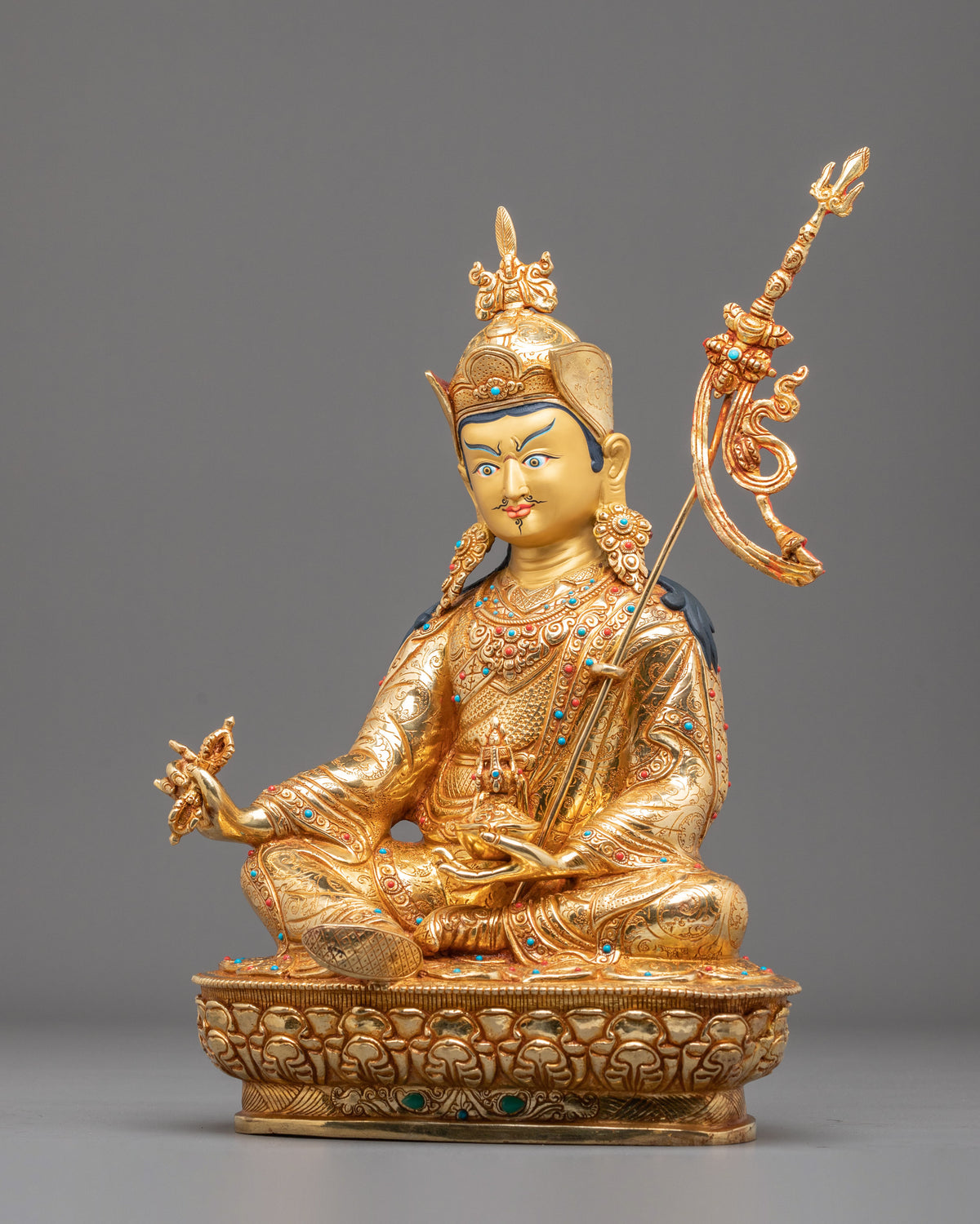 Guru Rinpoche Statue | The Enlightened Master