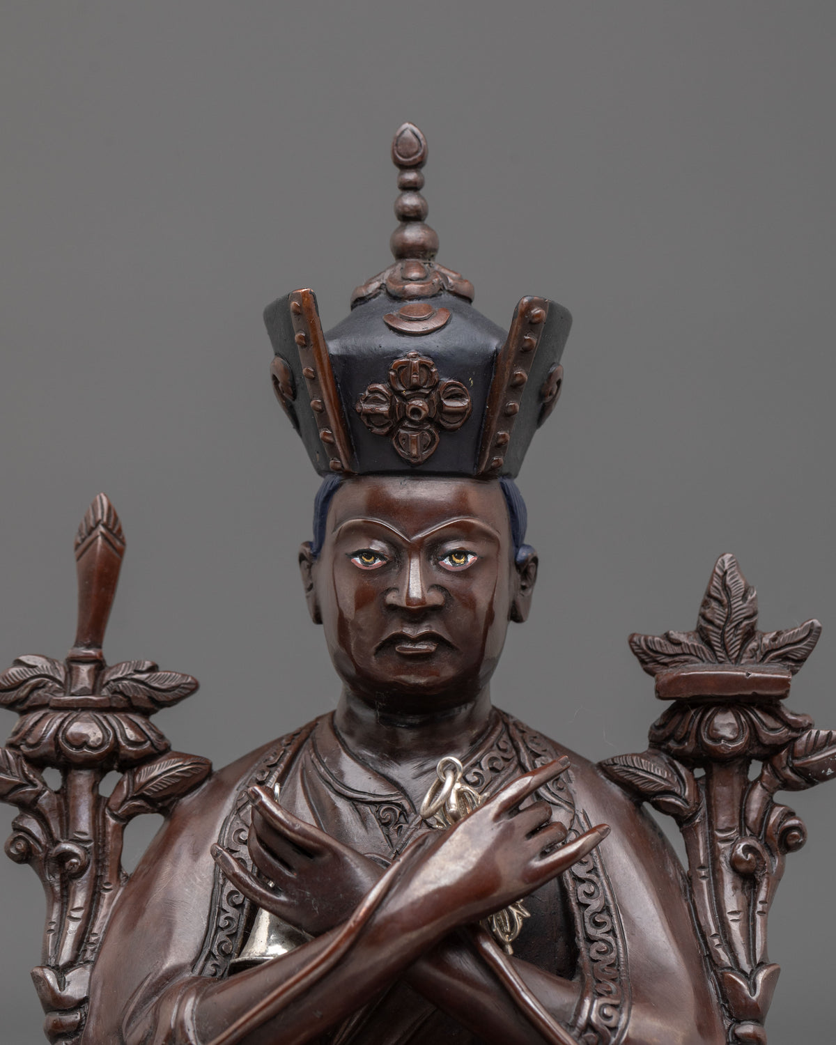 Master of Kagyu Lineage Karmapa Statue