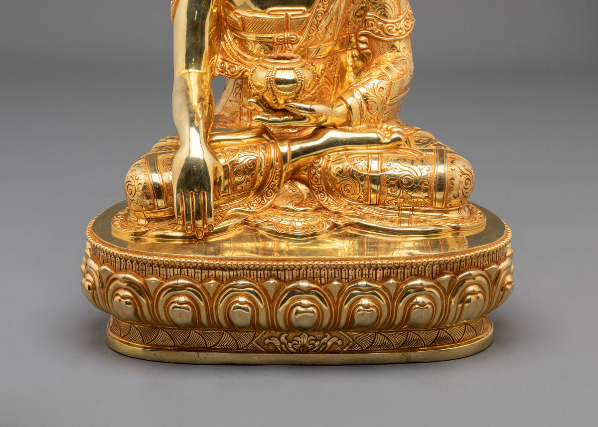 Shakyamuni Buddha Statue | The Presence of Awakening