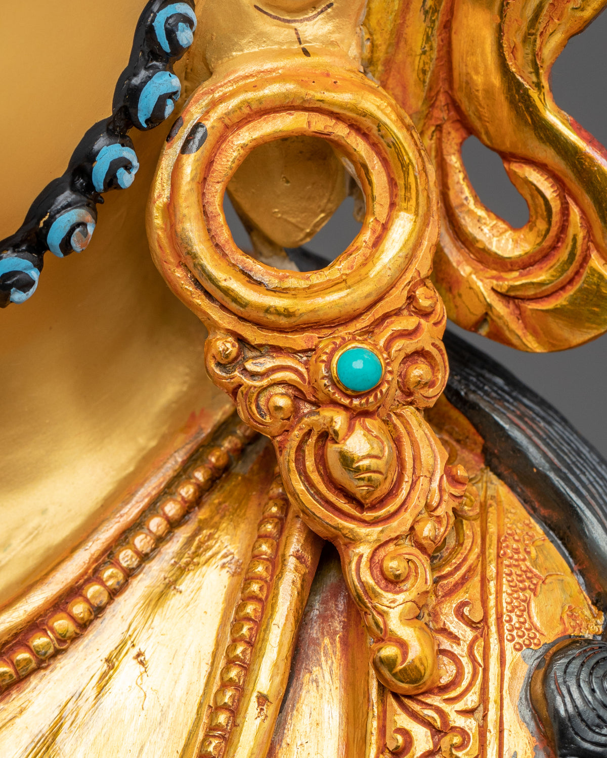 Yellow Dzambhala Statue | The Majesty of Sacred Prosperity