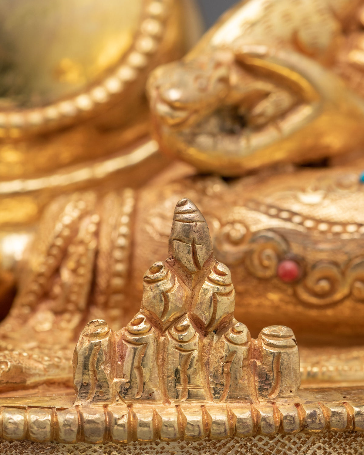 Dzambhala Statue | The Majestic Lord of Wealth and Prosperity