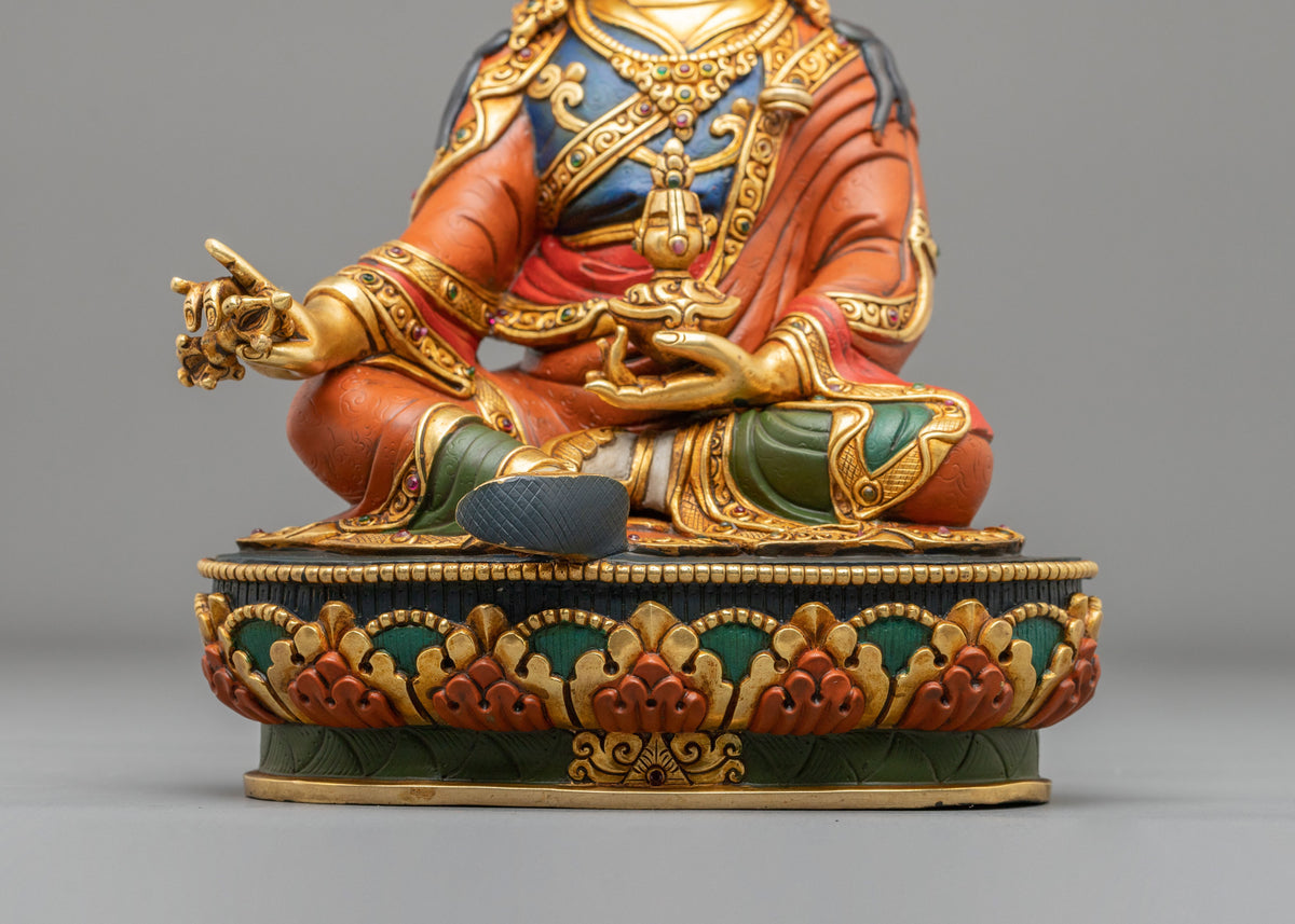 Guru Rinpoche Statue | Traditional Buddhist Artwork