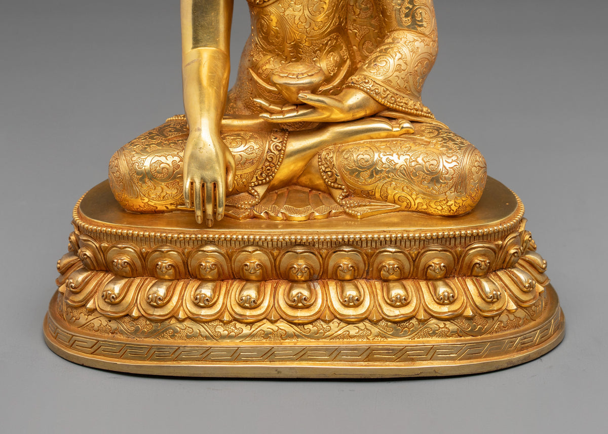 Himalayan Shakyamuni Buddha Sculpture in 24K Gold Gilded Copper