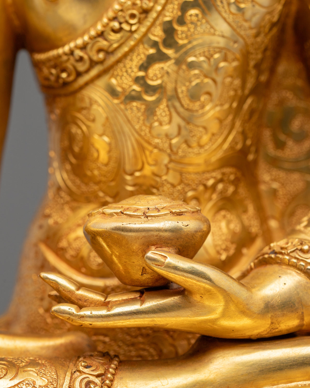 Himalayan Shakyamuni Buddha Sculpture in 24K Gold Gilded Copper
