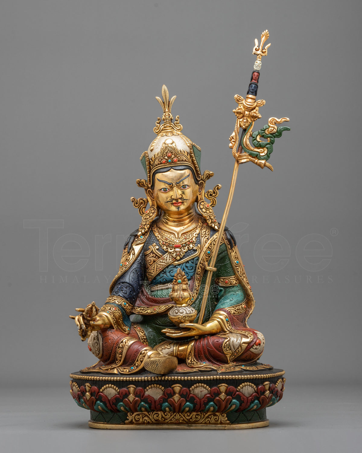 Guru Rinpoche Statue