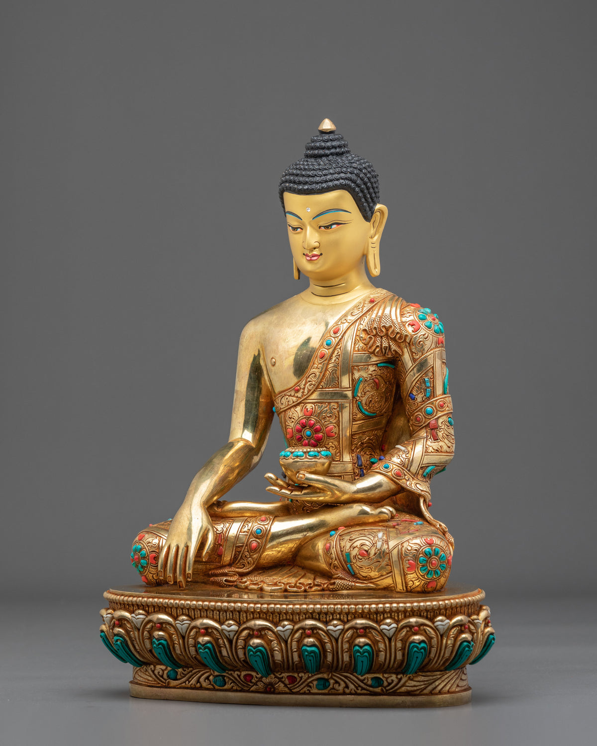 Shakyamuni Buddha Statue | The Glory of the Awakened One