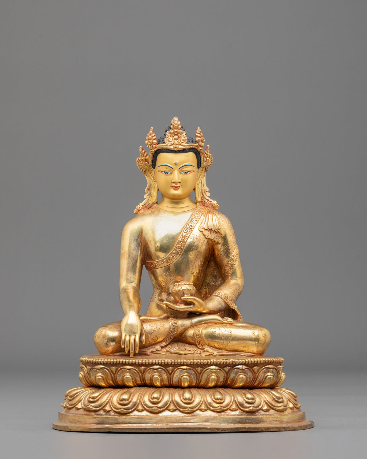 Crown Shakyamuni Buddha Statue