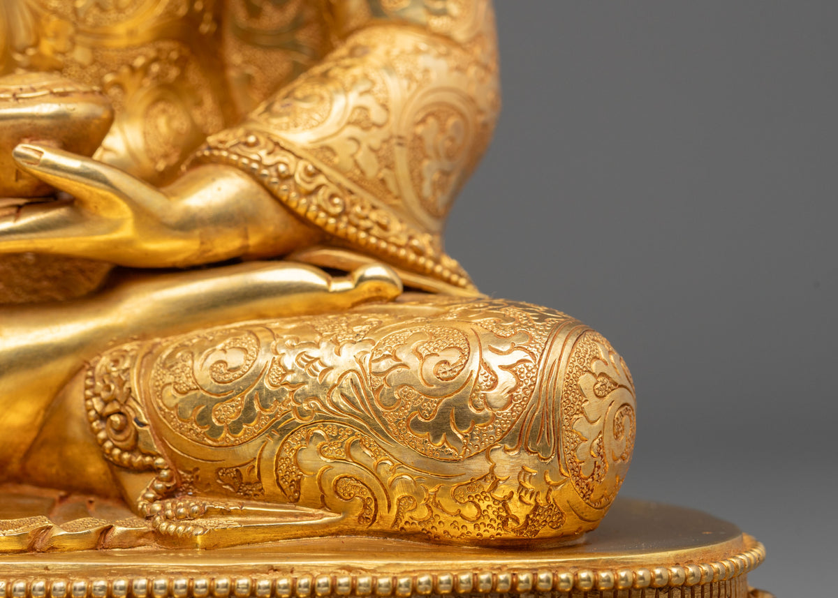 Himalayan Shakyamuni Buddha Sculpture in 24K Gold Gilded Copper