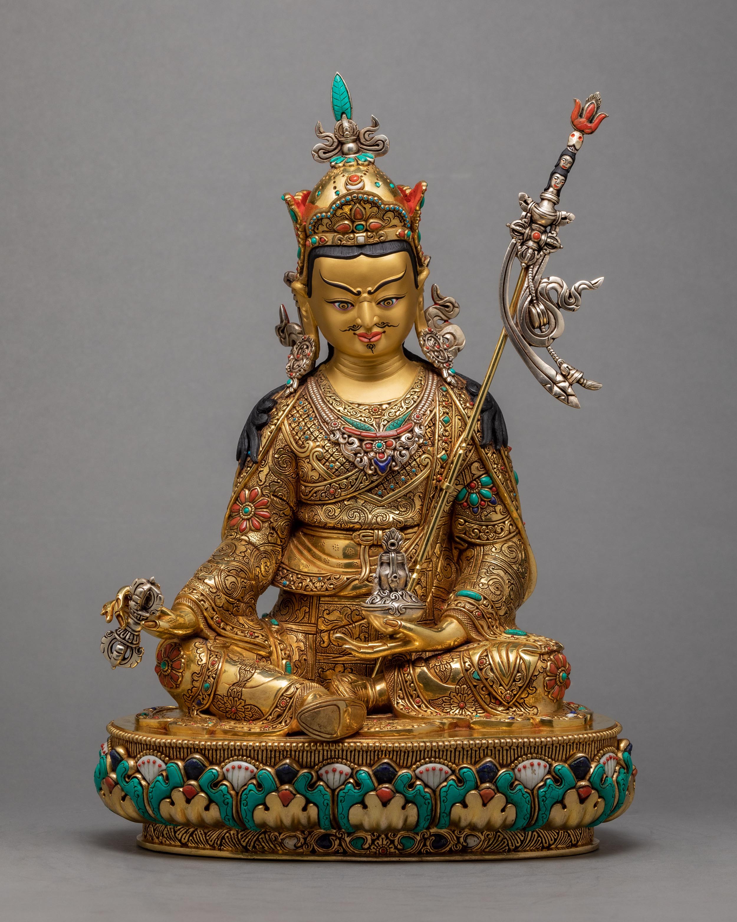 Guru Rinpoche Statue