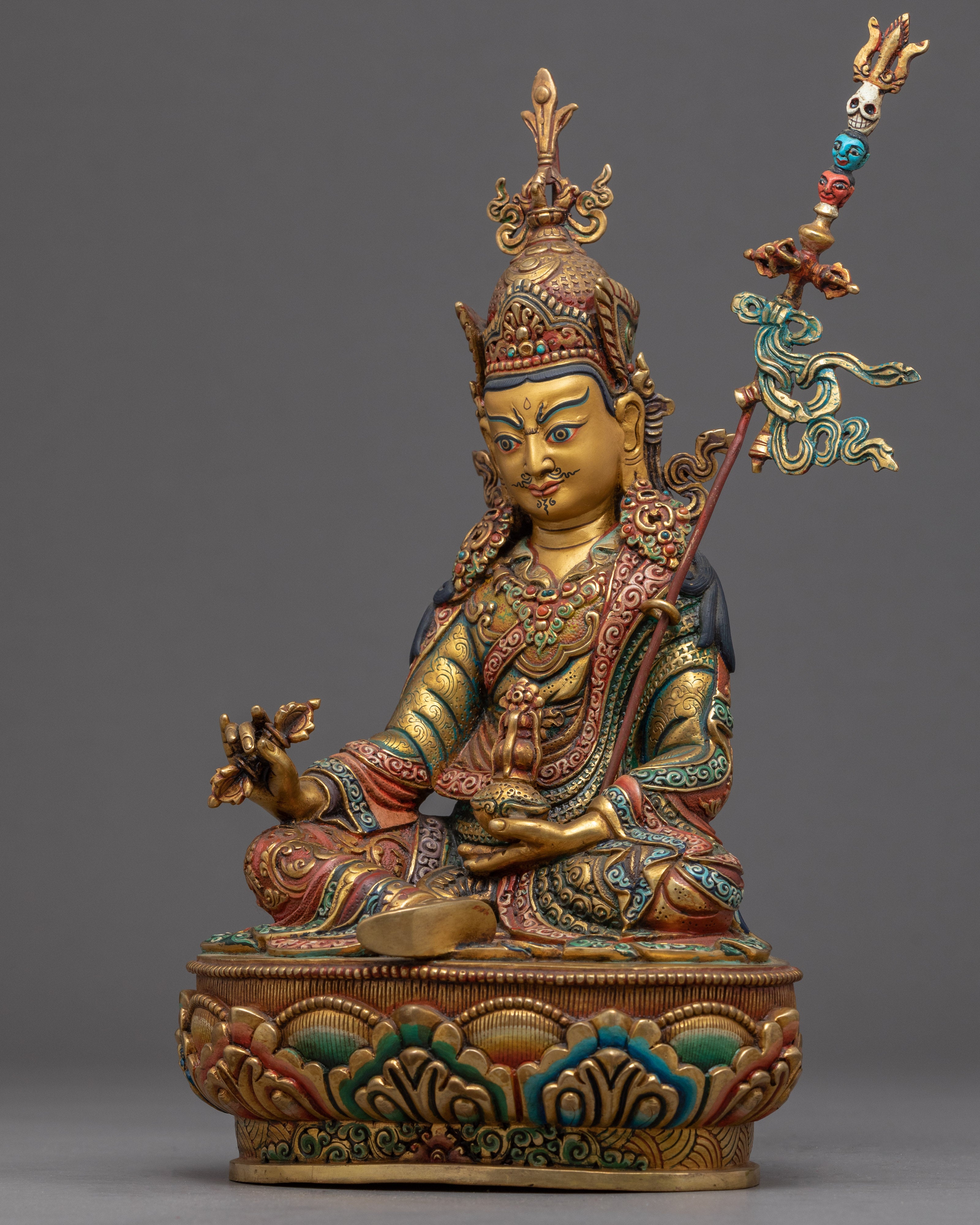 Guru Padmasambhava Sculpture Art | Tibetan Tantric Master