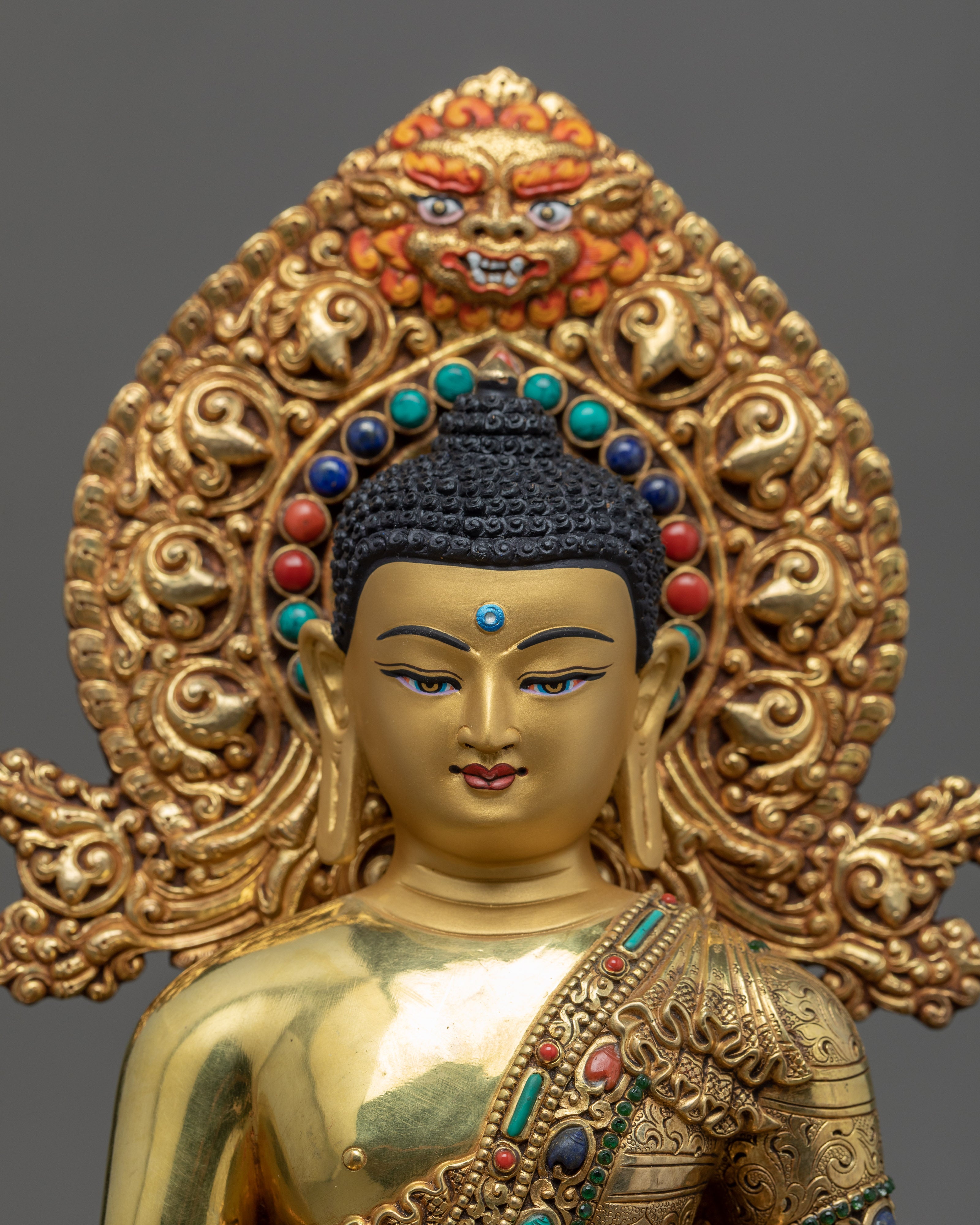 Siddartha Gautama Buddha Sculpture | Traditional Buddhist Art