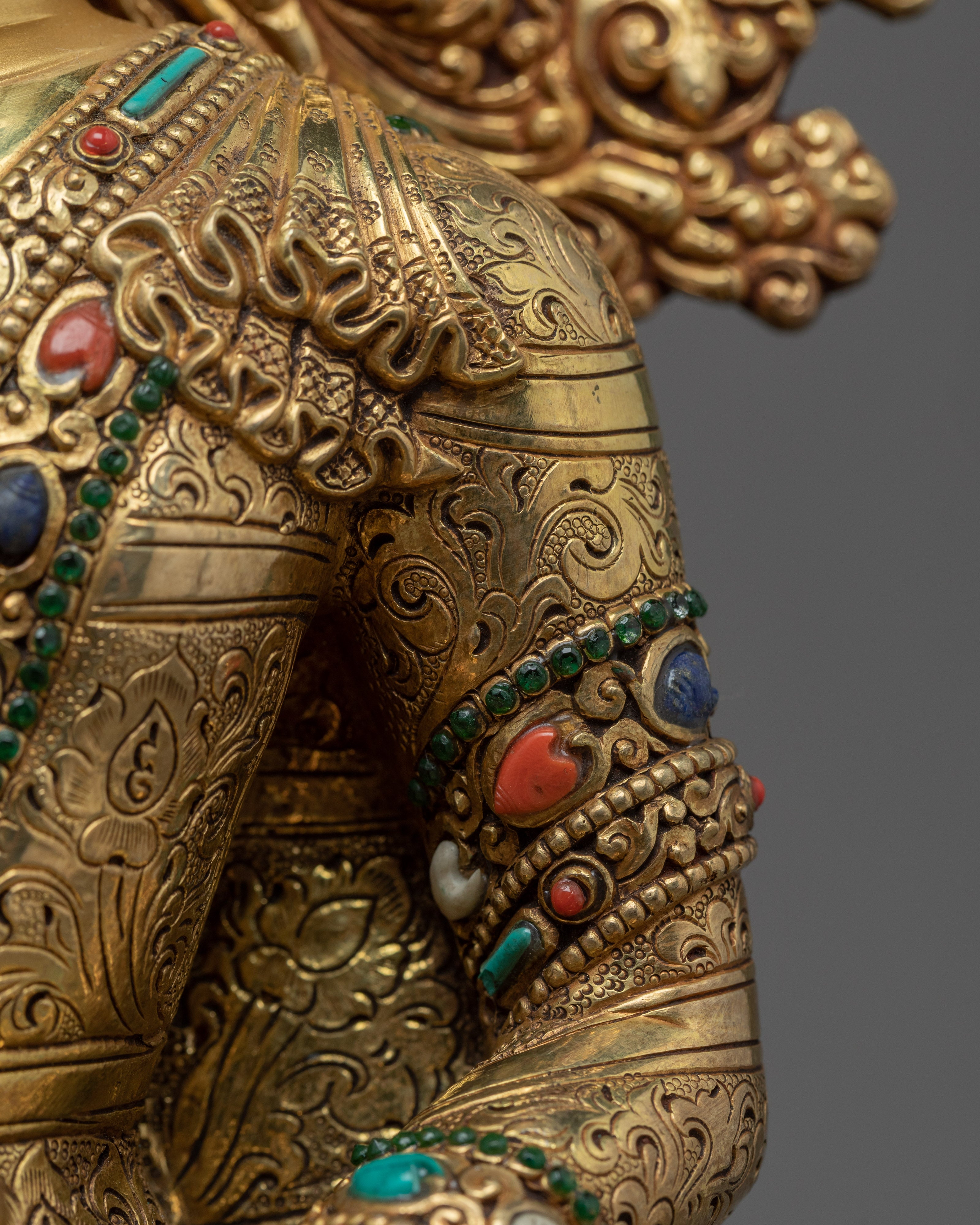 Siddartha Gautama Buddha Sculpture | Traditional Buddhist Art