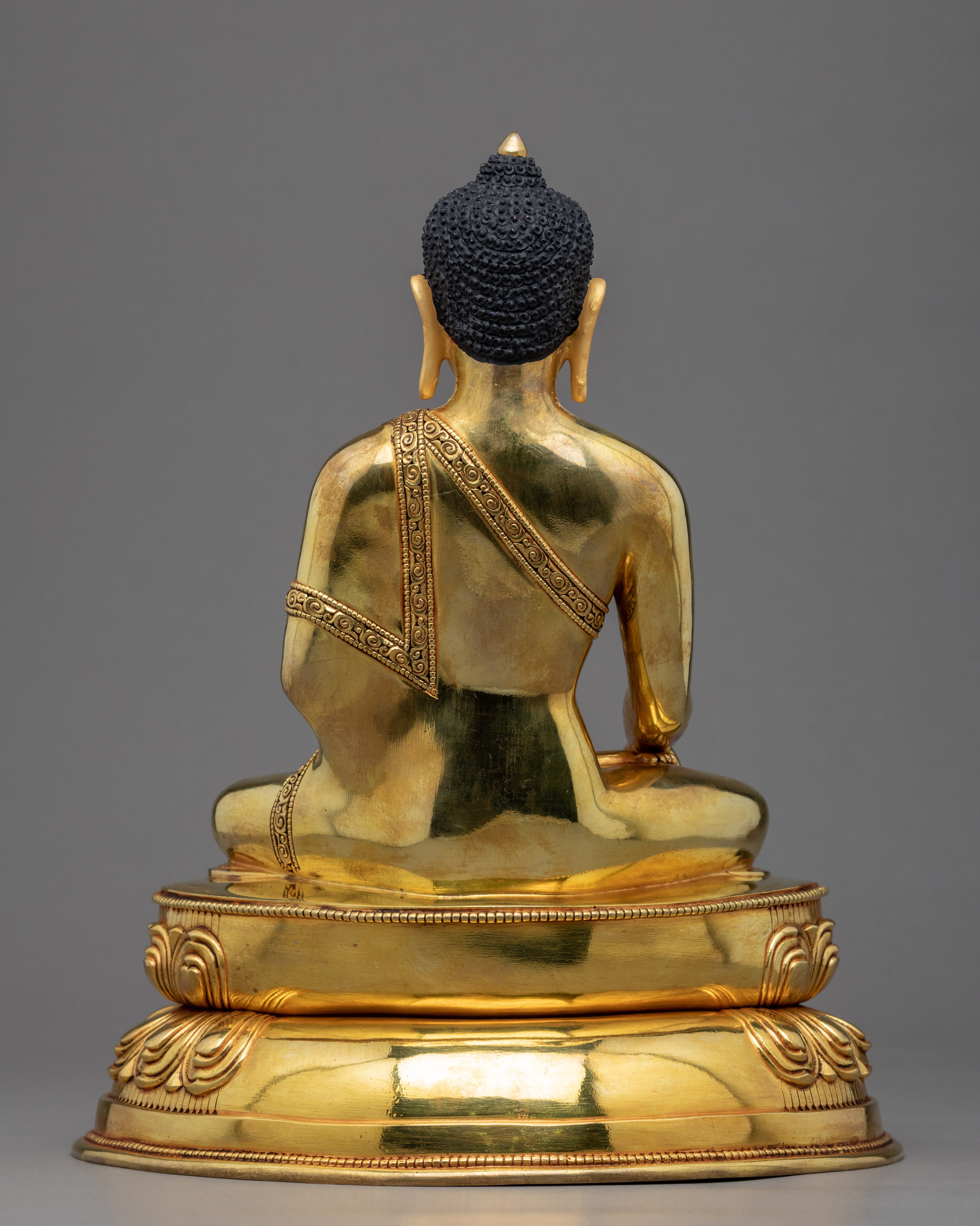 Traditional Blessing Buddha Statue | Tibetan Art Plated with Gold