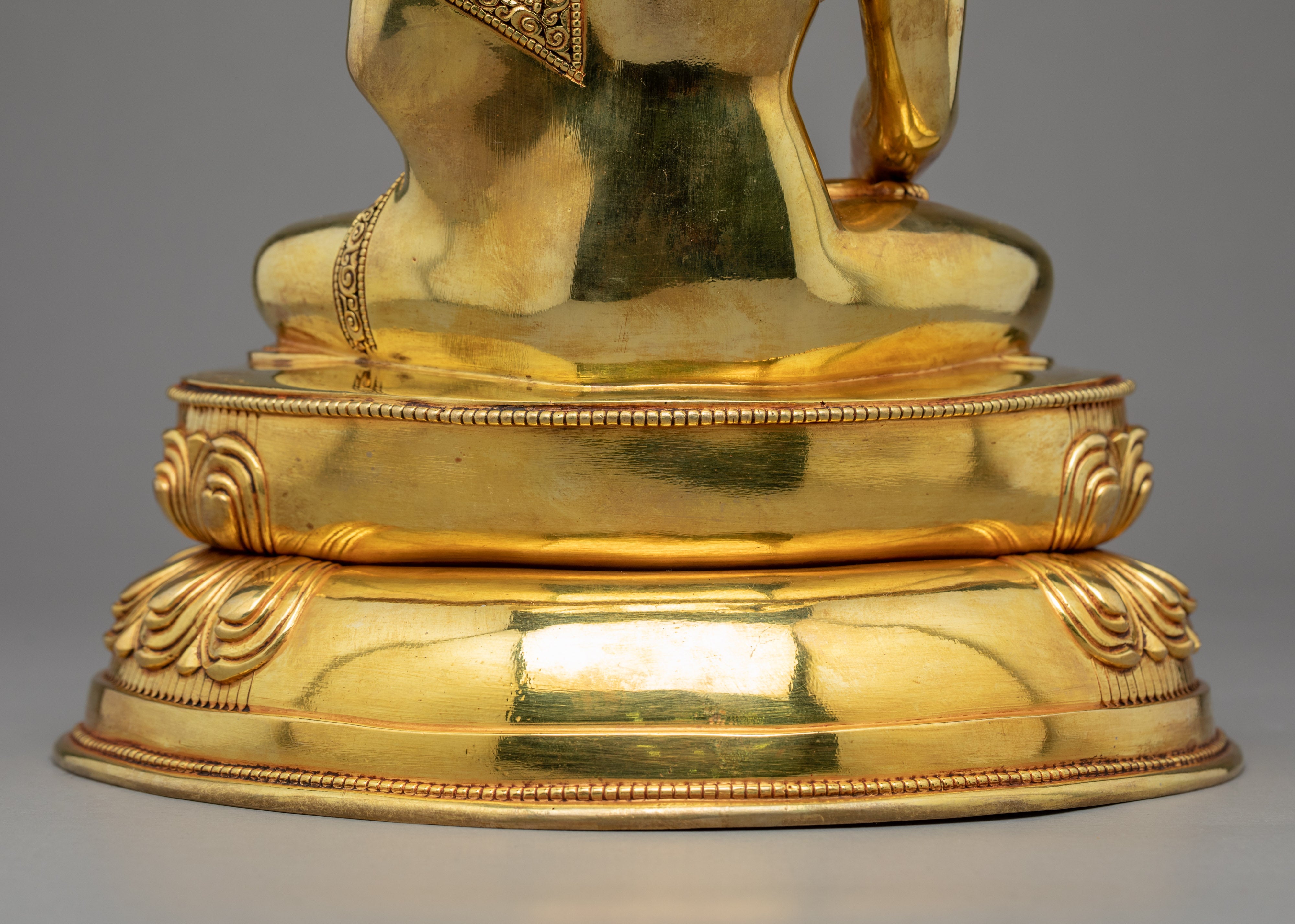 Traditional Blessing Buddha Statue | Tibetan Art Plated with Gold